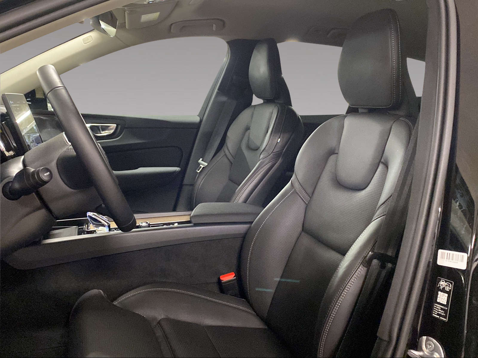 VOLVO XC60 2.0 T8 TE Plus Dark eAWD-image-7