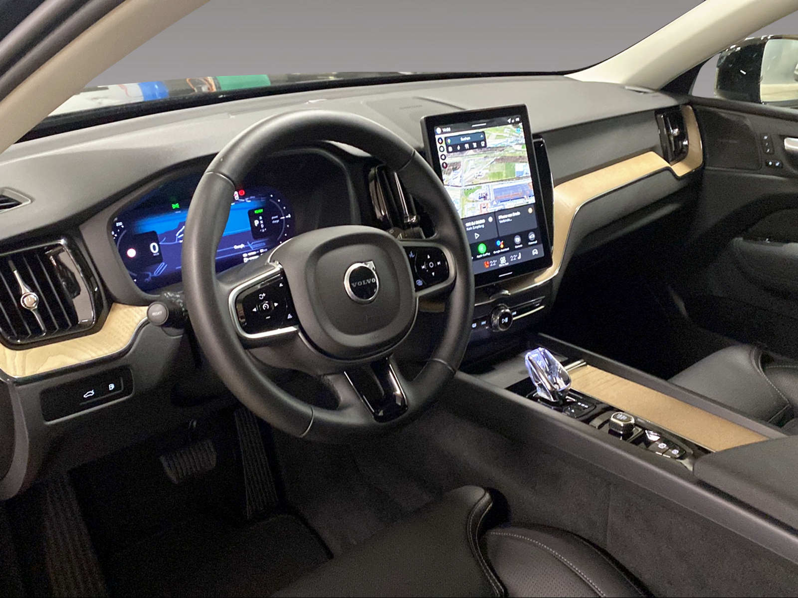 VOLVO XC60 2.0 T8 TE Plus Dark eAWD-image-6