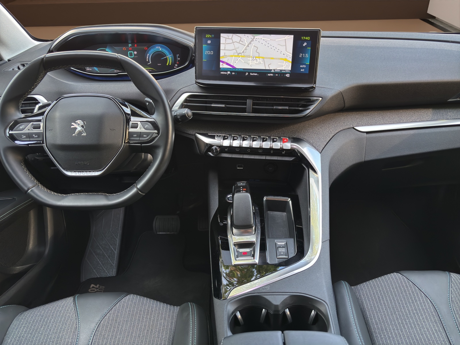 PEUGEOT 3008 225e Hybrid2 GT EAT8-image-9