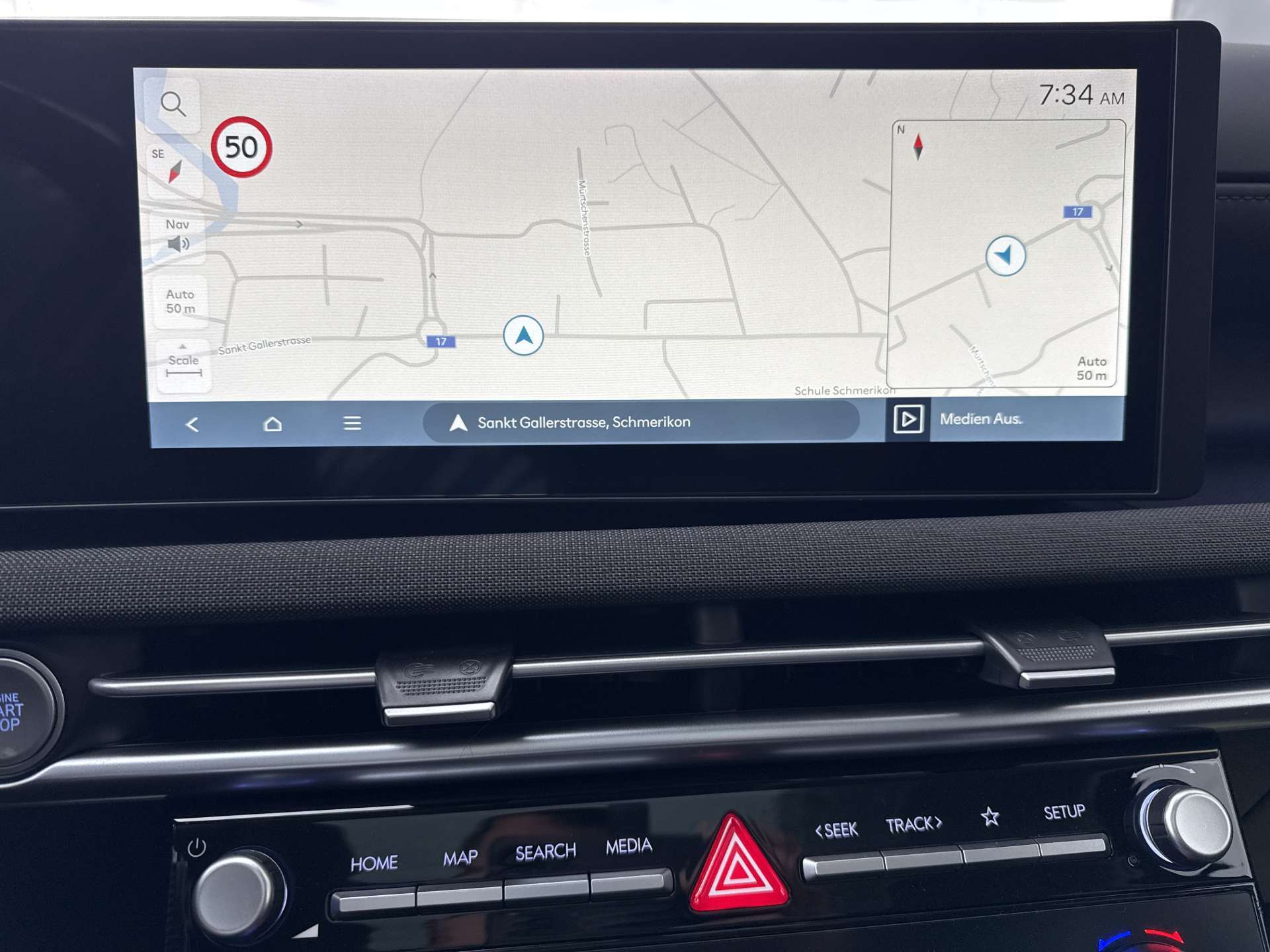 HYUNDAI Tucson 1.6 TGDi PHEV 252PS Techno Sky 4WD Automat-image-4