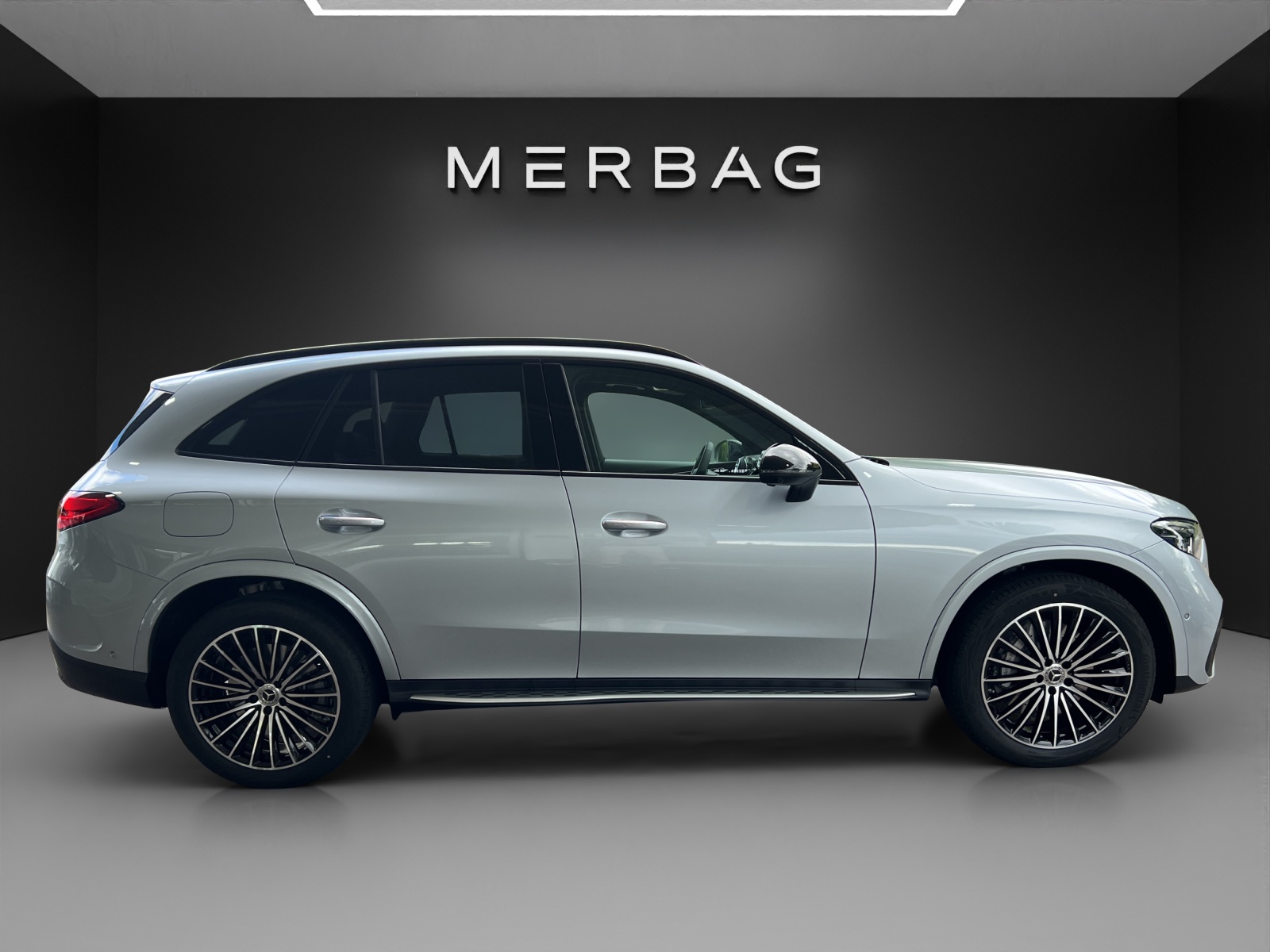 MERCEDES-BENZ GLC 300 e 4Matic EQ Star 9G-Tronic-image-1