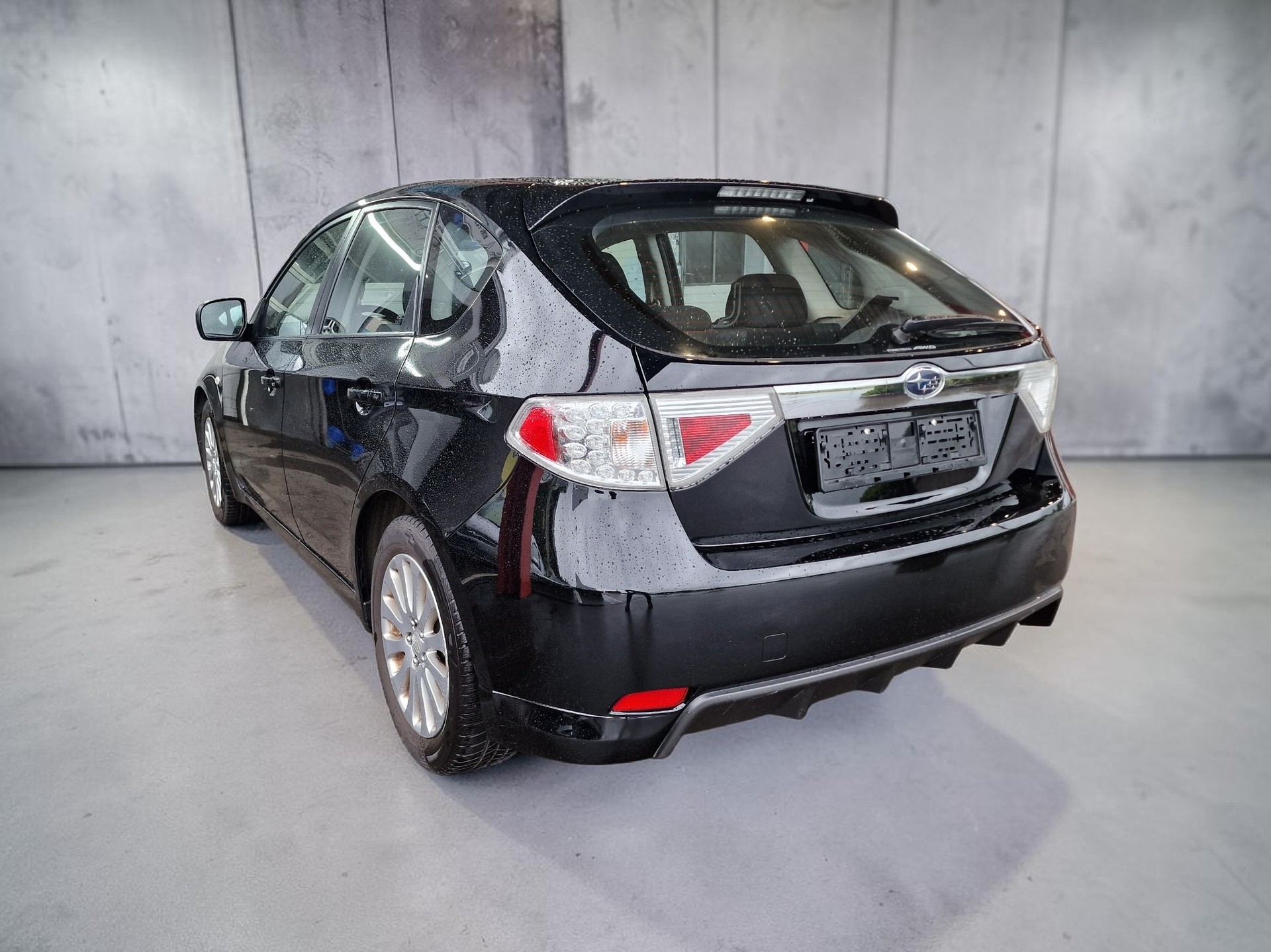 SUBARU Impreza 2.0R Swiss Automatic 12Mt Gara MFK Neu-image-5