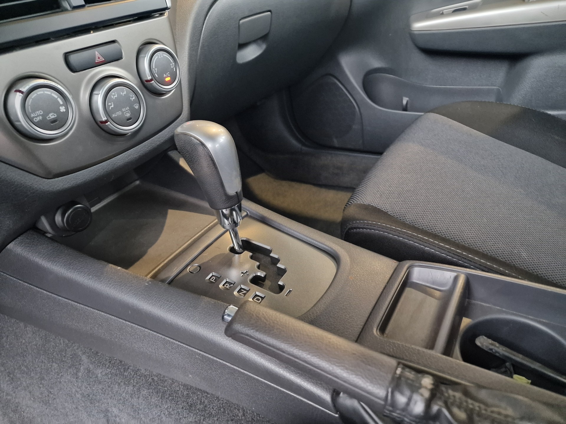 SUBARU Impreza 2.0R Swiss Automatic 12Mt Gara MFK Neu-image-15