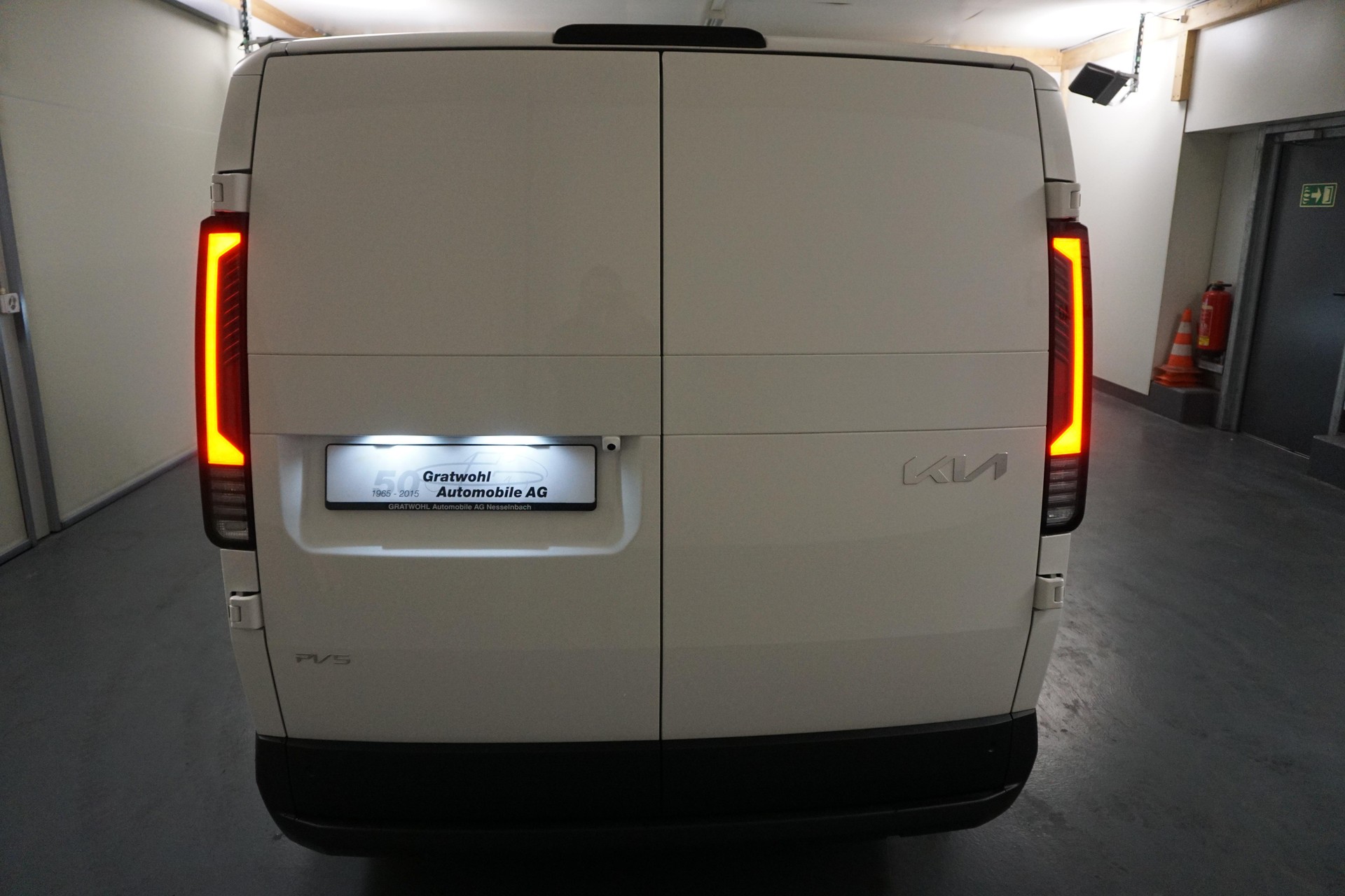 KIA PV5 Cargo 51.5 kWh Essential-image-23