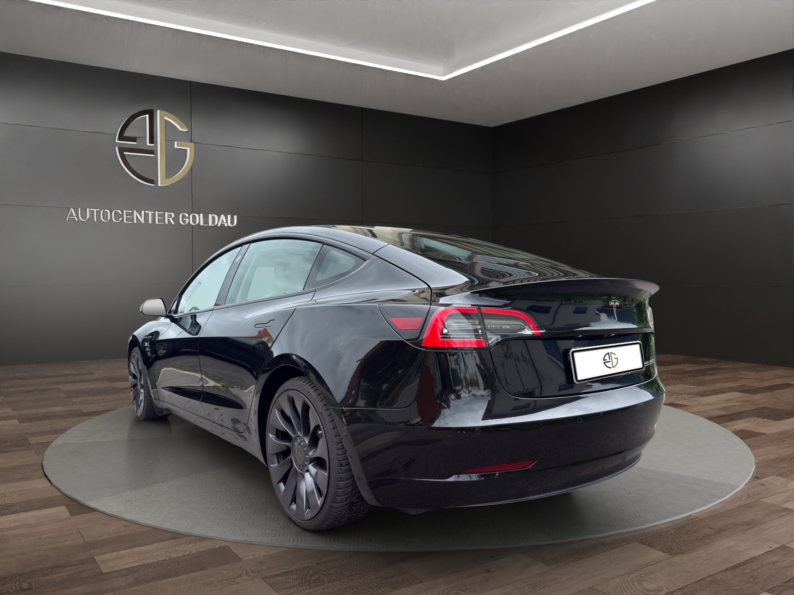 TESLA Model 3 Performance Dual Motor AWD Batterie 86% und 2 Jahre HV Garantie-showroom-element-1