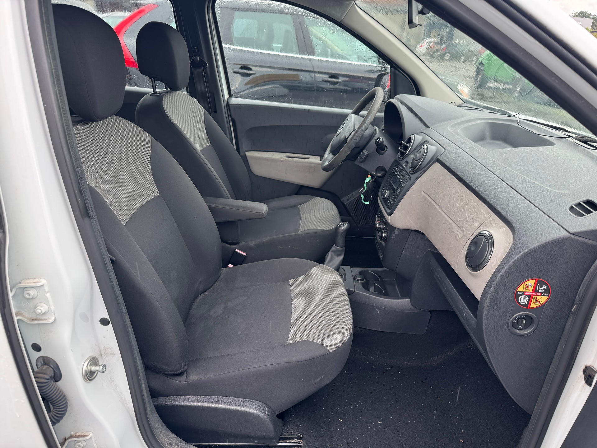 DACIA Lodgy 1.2 Turbo Celebration 7PL-image-10