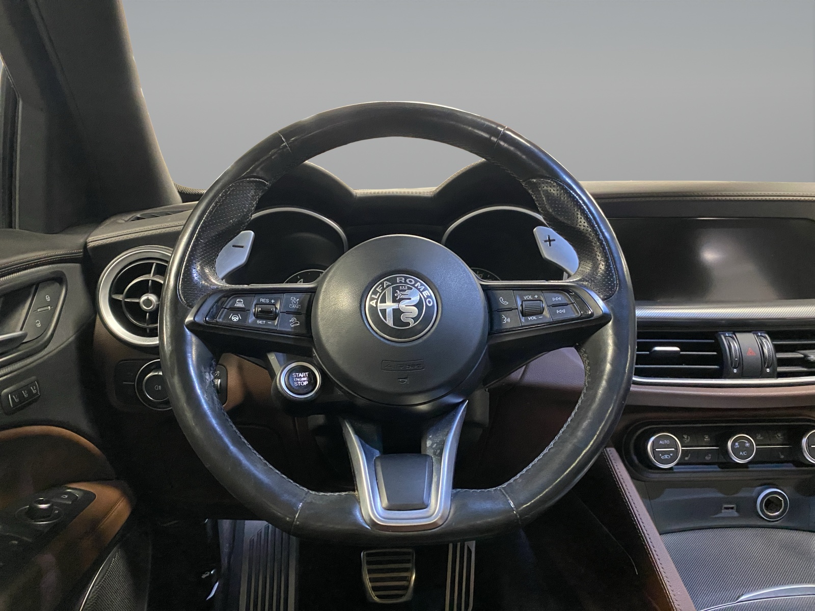 ALFA ROMEO STELVIO 2.0 MA 280 AT Q4 Ve-image-12