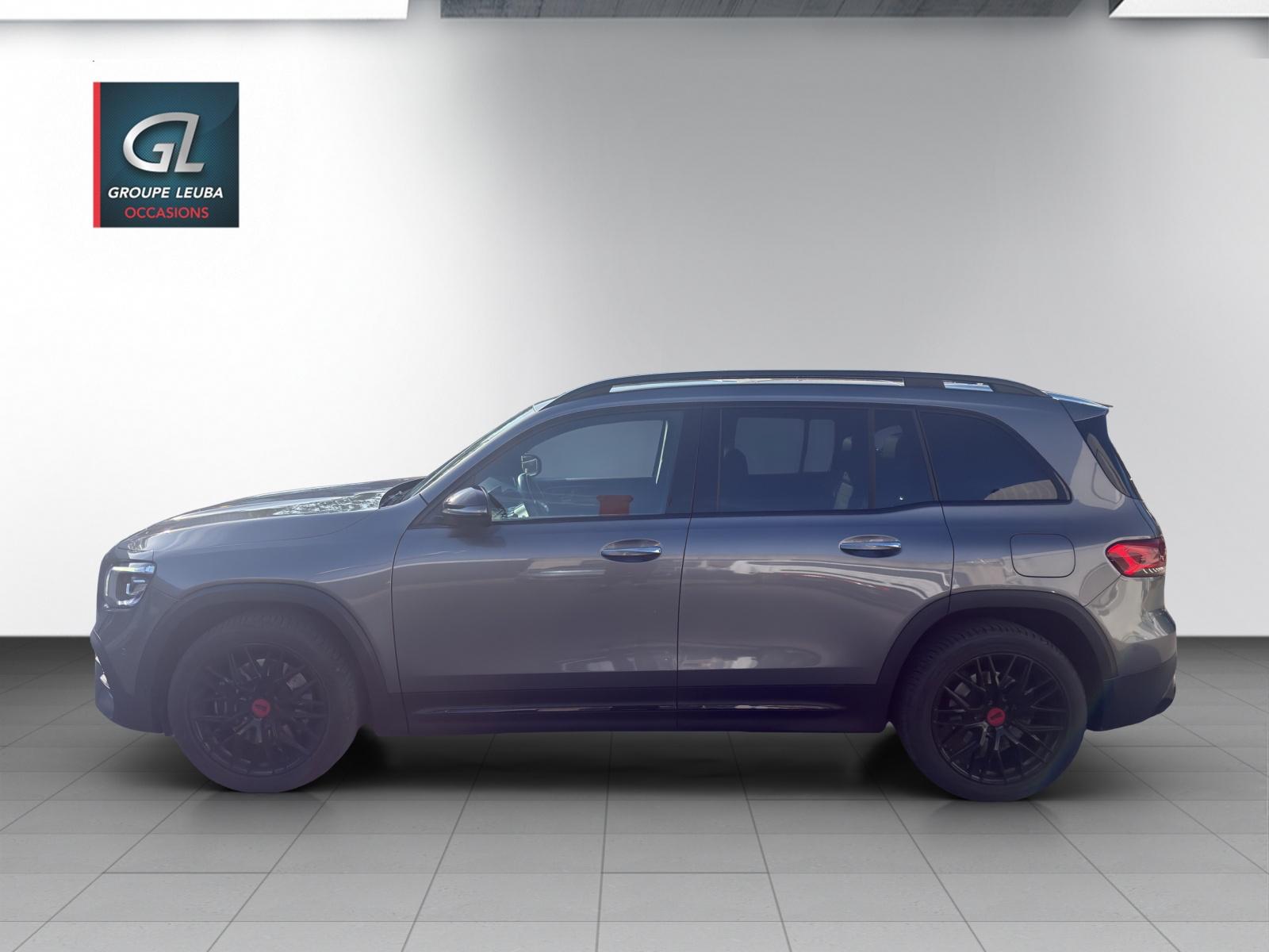 MERCEDES-BENZ GLB 250 AMG Line 8G-Tronic-showroom-element-2