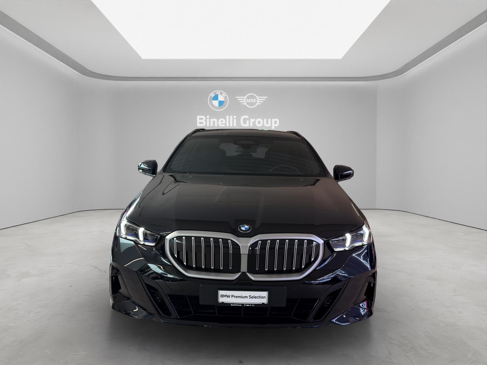 BMW 520d xDrive Touring M-SportPaket-image-7