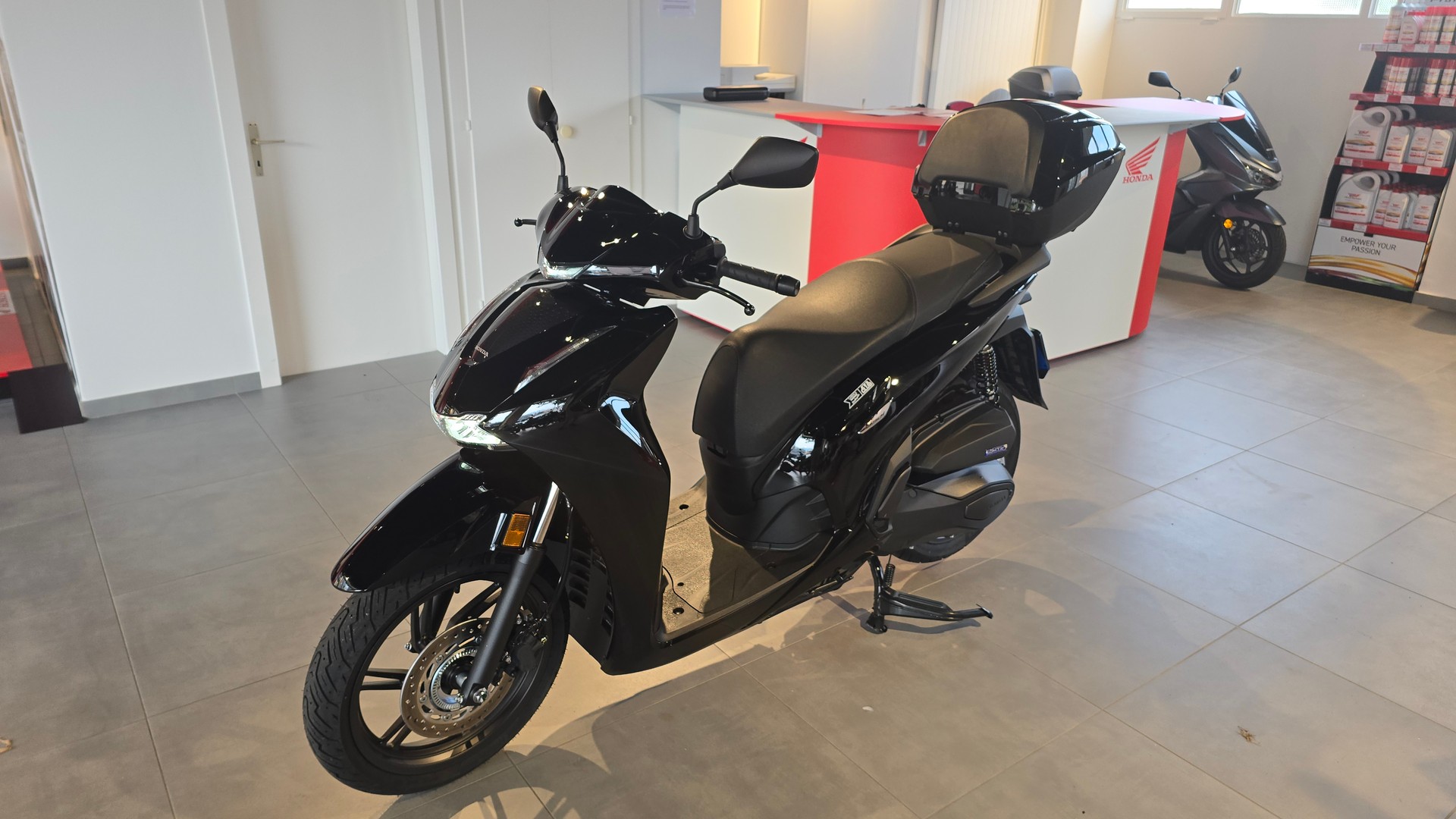 HONDA SH 350-image-0