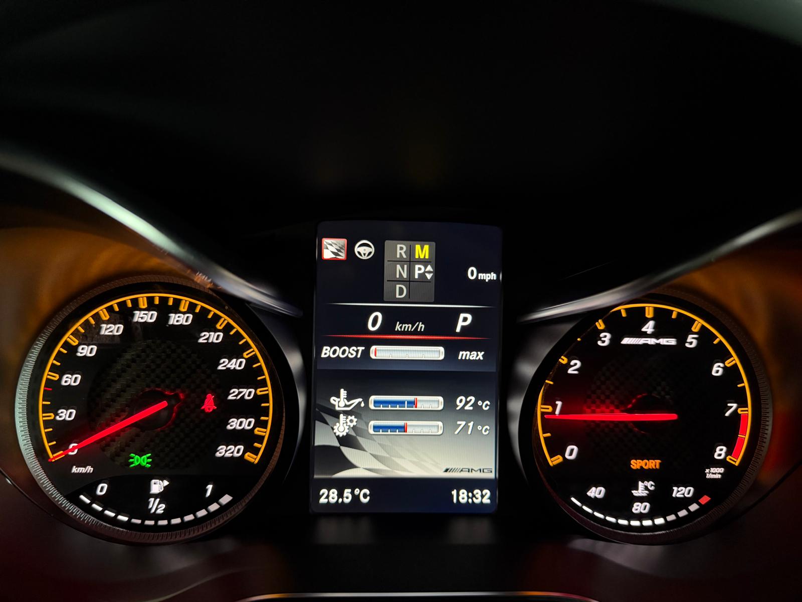 MERCEDES-BENZ GLC Coupé 63 S AMG Edition 1 Limited All Black 650PS Performance 4Matic+ 9G-Tronic *CH-Fahrzeug/2Jahre Garantie-image-30