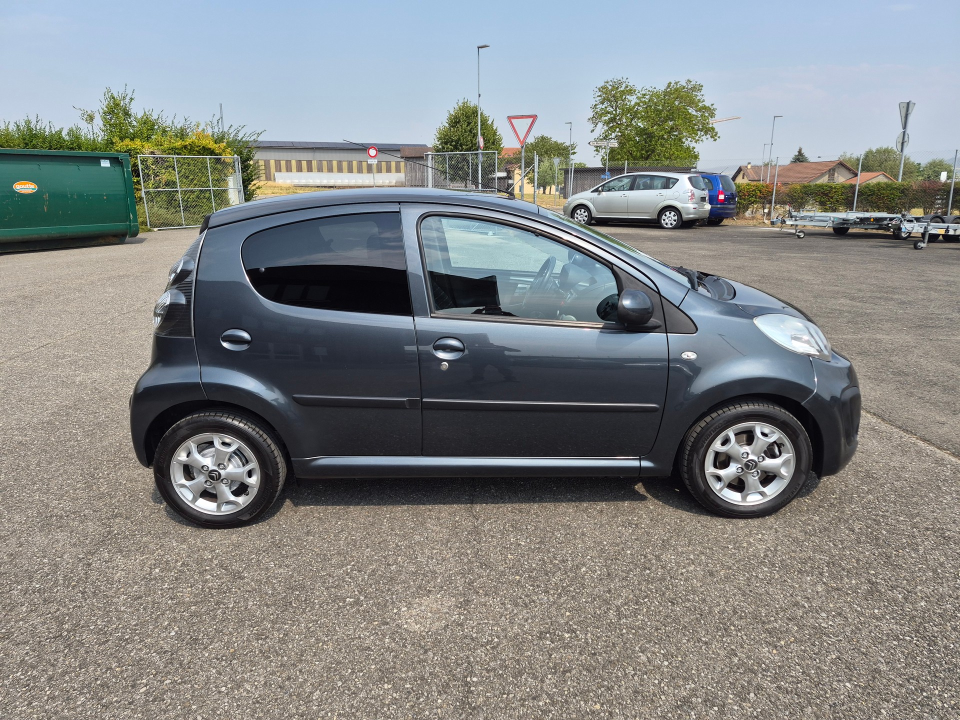CITROEN C1 1.0i Exclusive EGS-image-2