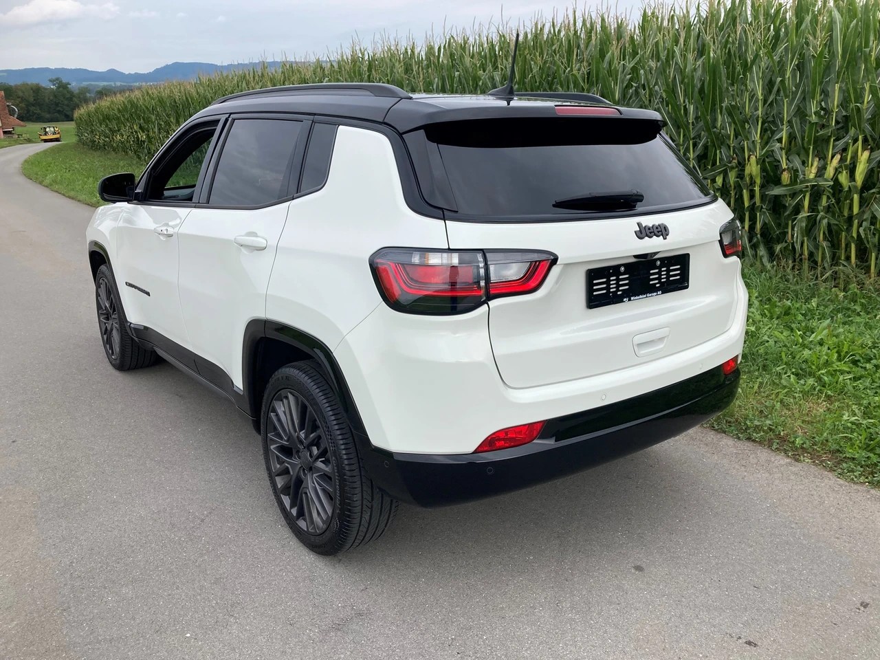 JEEP Compass 1.3 Turbo 80th Anniversary DKG-showroom-element-3