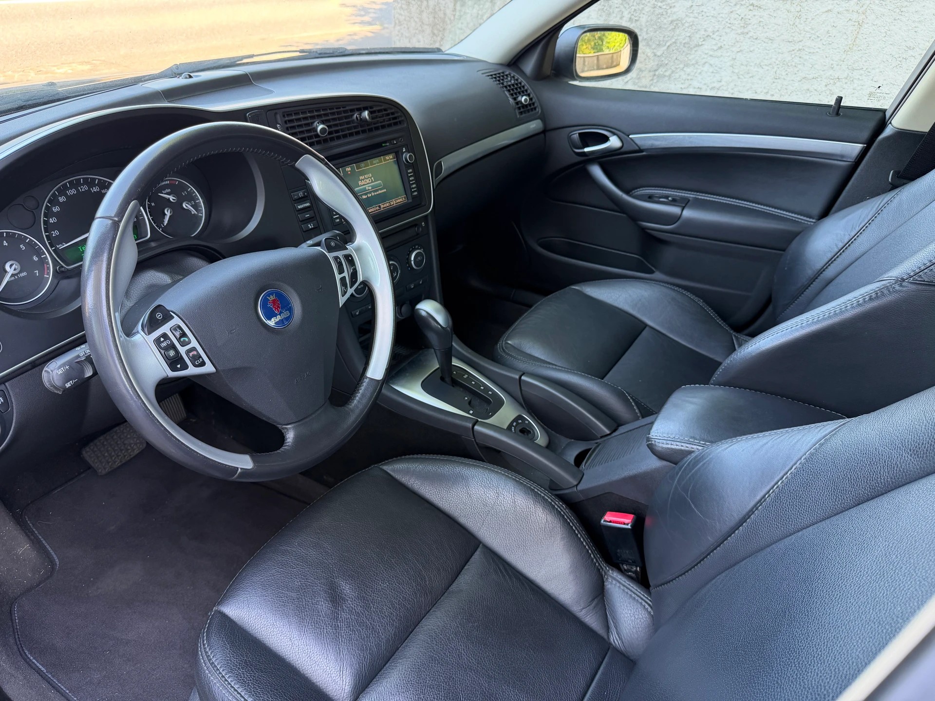 SAAB 9-3 2.8T V6 Aero XWD Automatic / 4x4 / Leder / BOSE / Xenon / NAVI / Tempomat / Klima / Sitzmemory-image-8