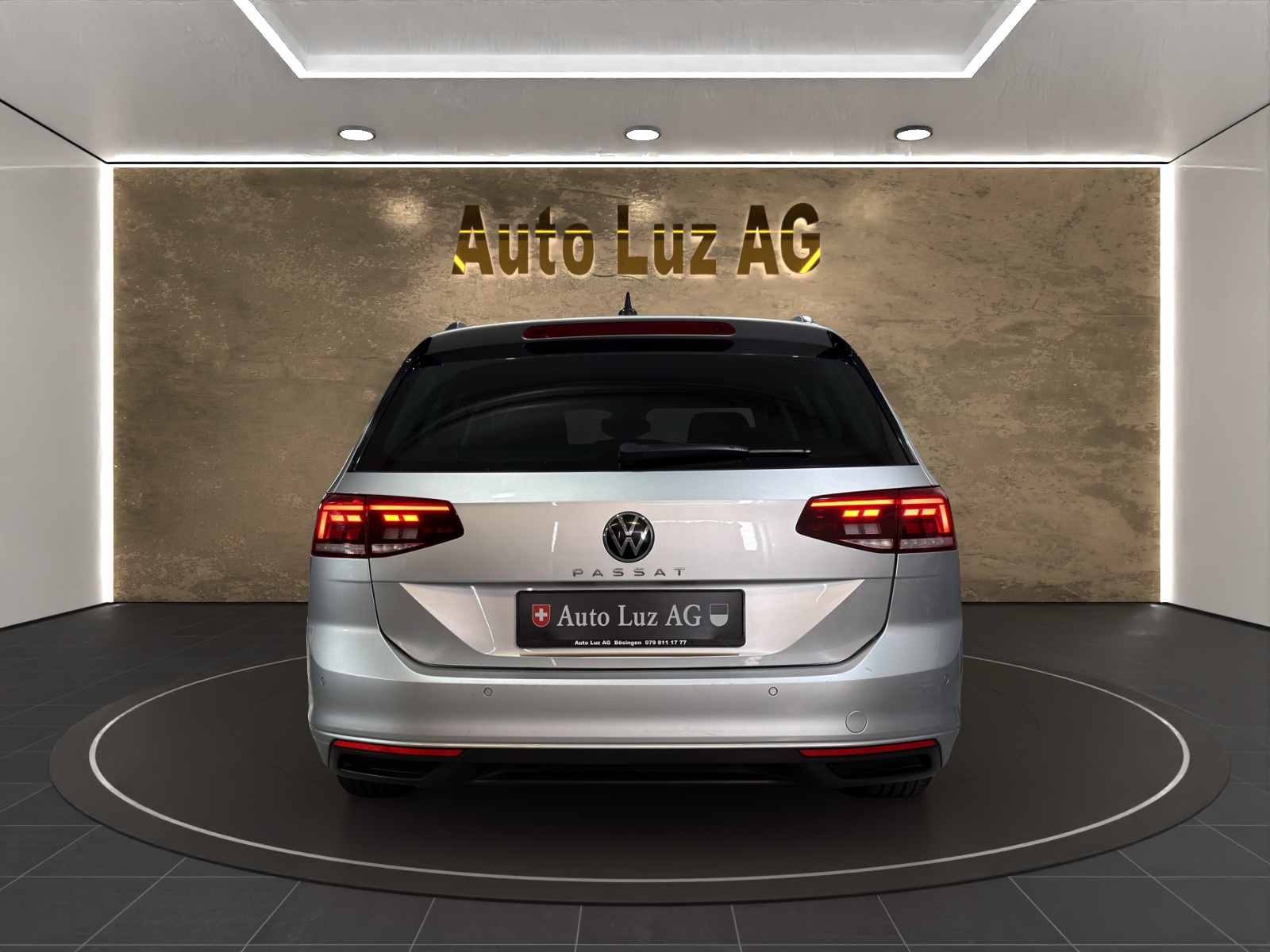 VW Passat Variant 2.0 TDI Business DSG-showroom-element-2