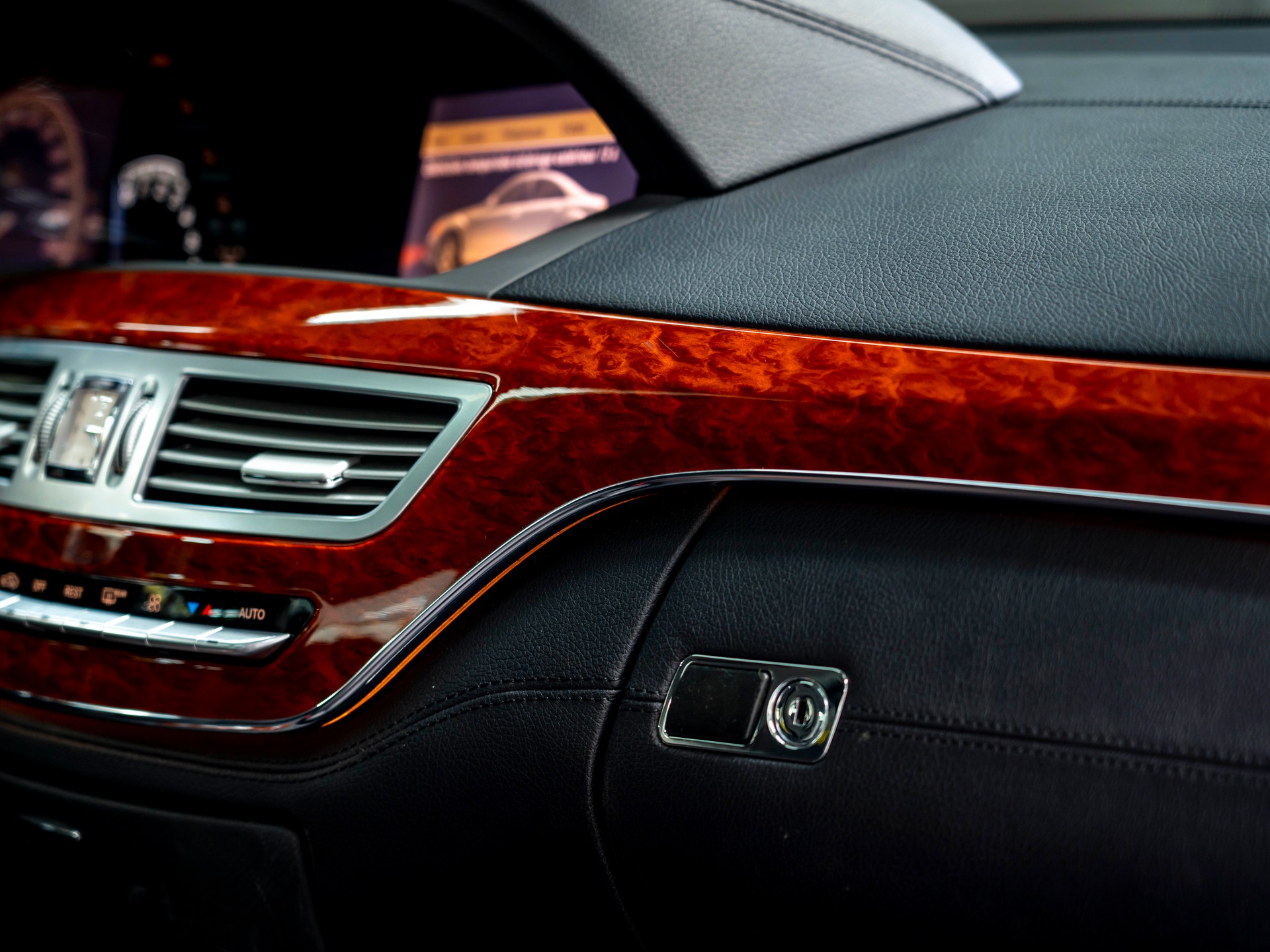 MERCEDES-BENZ S 350 L 7G-Tronic avec tachygraphe-image-27