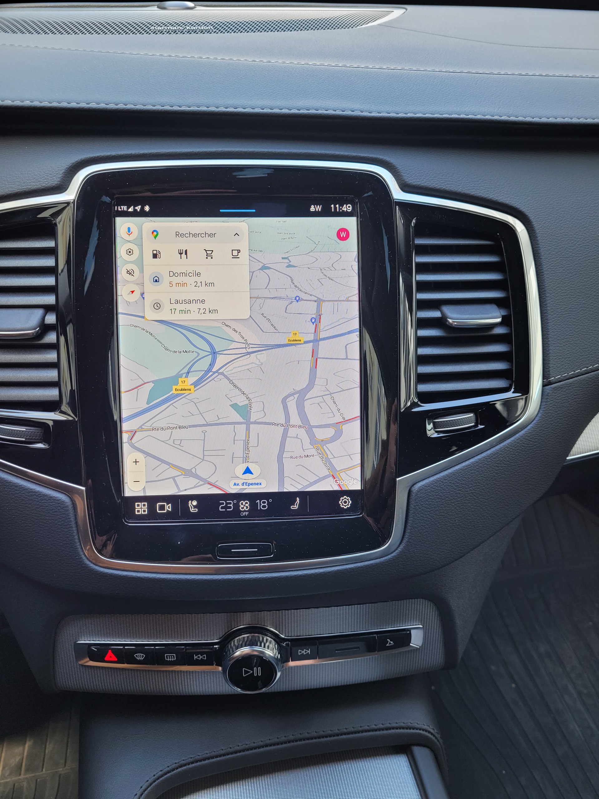 VOLVO 2.0 B5 MH Plus Dark 7P. AWD-image-9