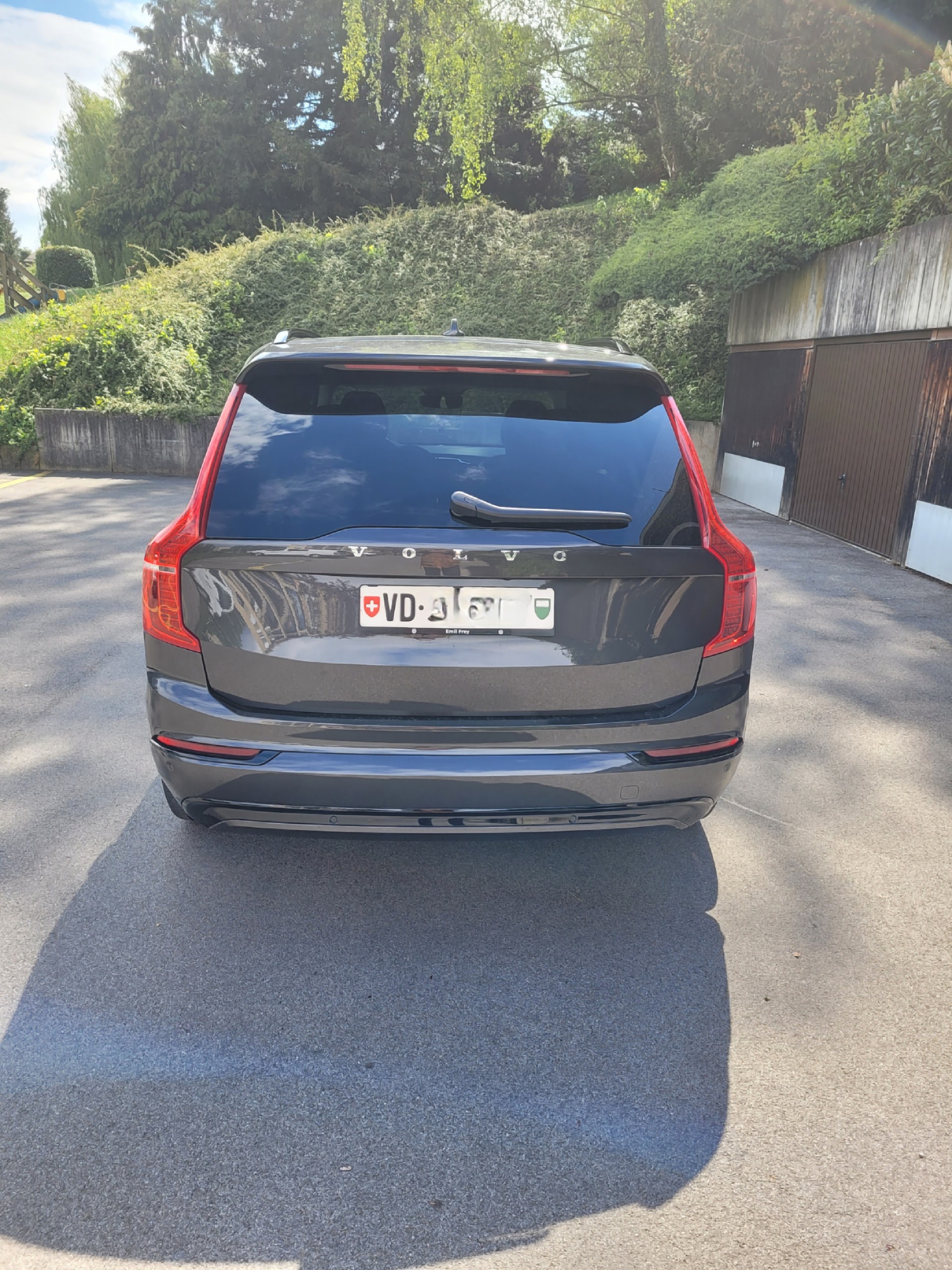 VOLVO 2.0 B5 MH Plus Dark 7P. AWD-image-14