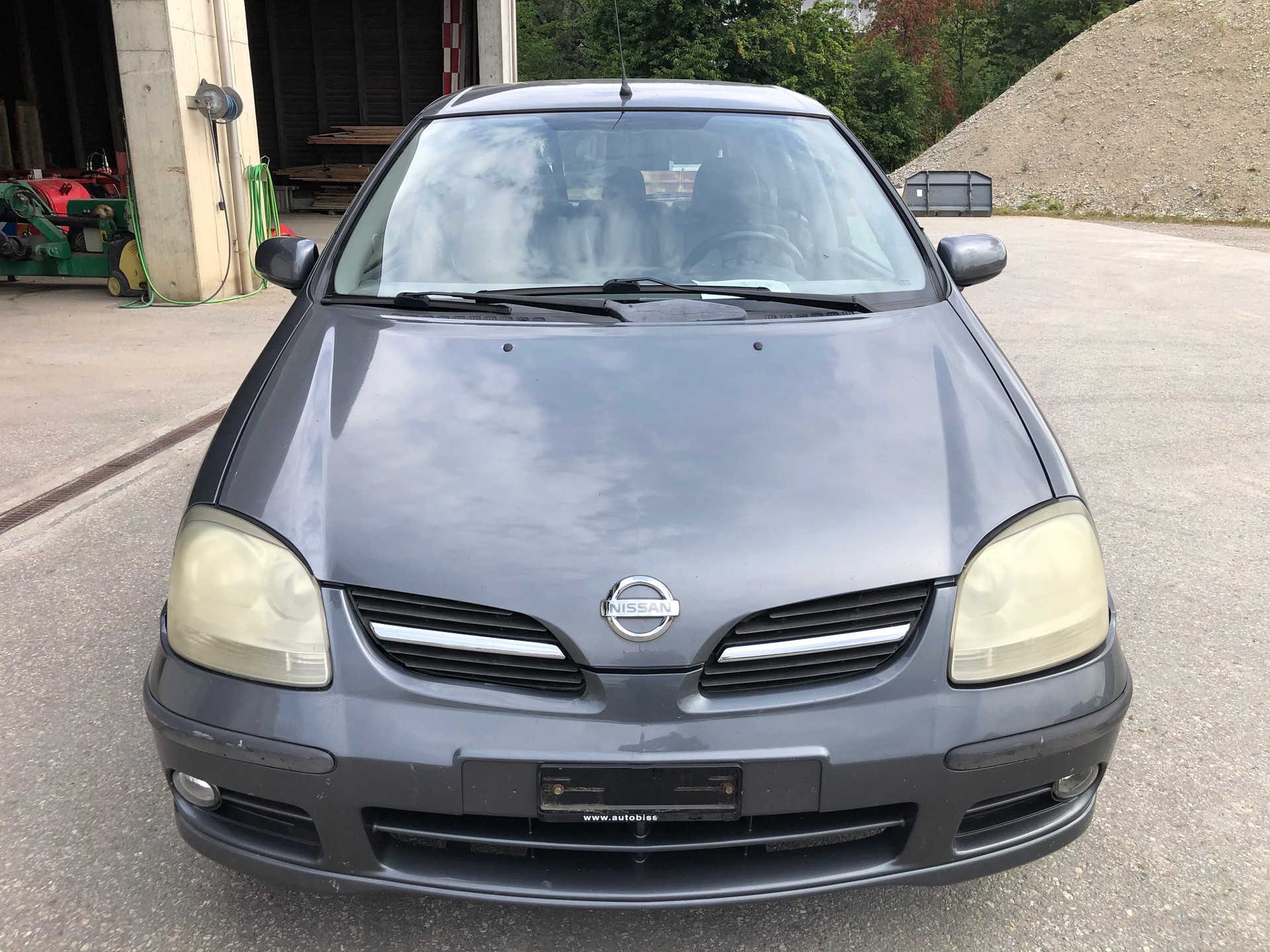 NISSAN Almera Tino 1.8 16V tekna