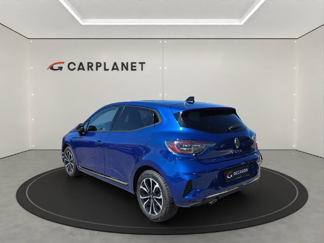 RENAULT Clio 1.0 TCe techno CVT-showroom-element-3