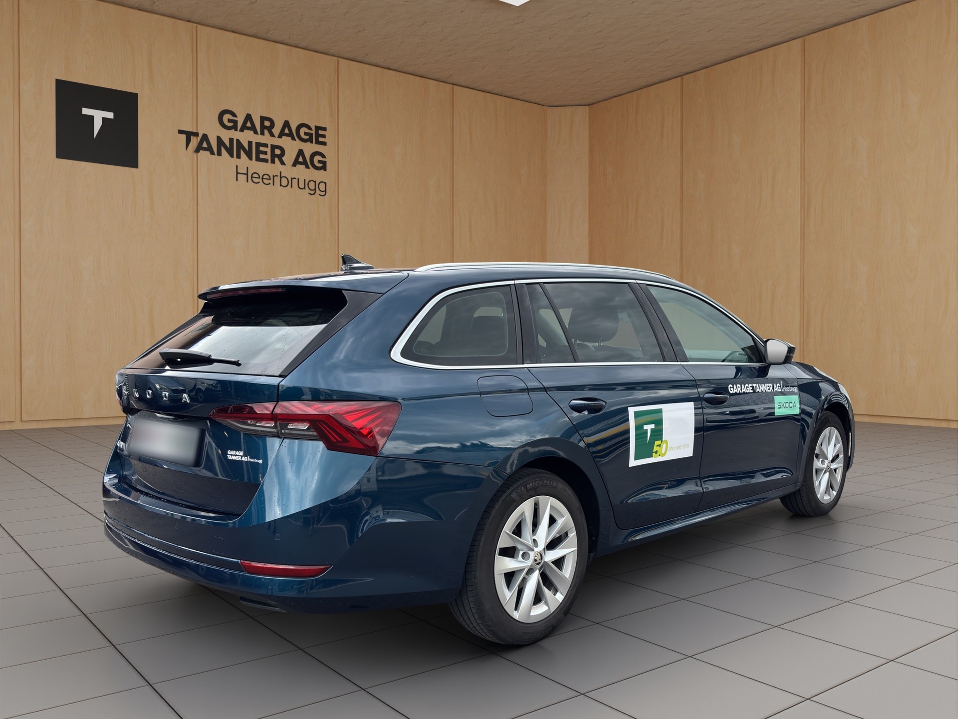 SKODA Octavia Combi 2.0 TDI DSG Style-image-4
