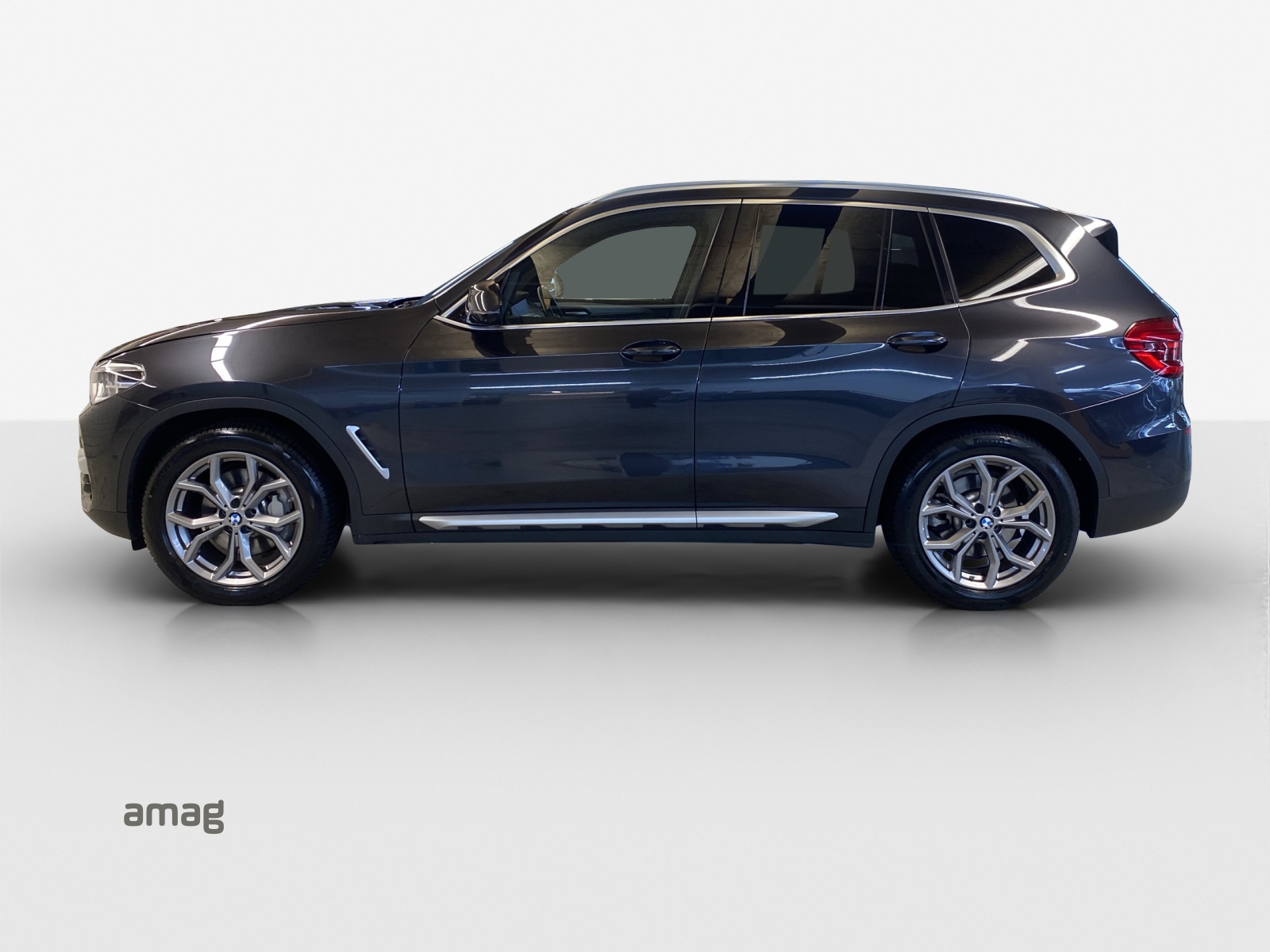 BMW X3 xDrive 30i xLine Steptronic-showroom-element-1
