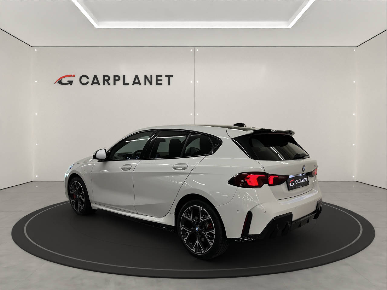 BMW 1er Reihe F70 120d-showroom-element-2