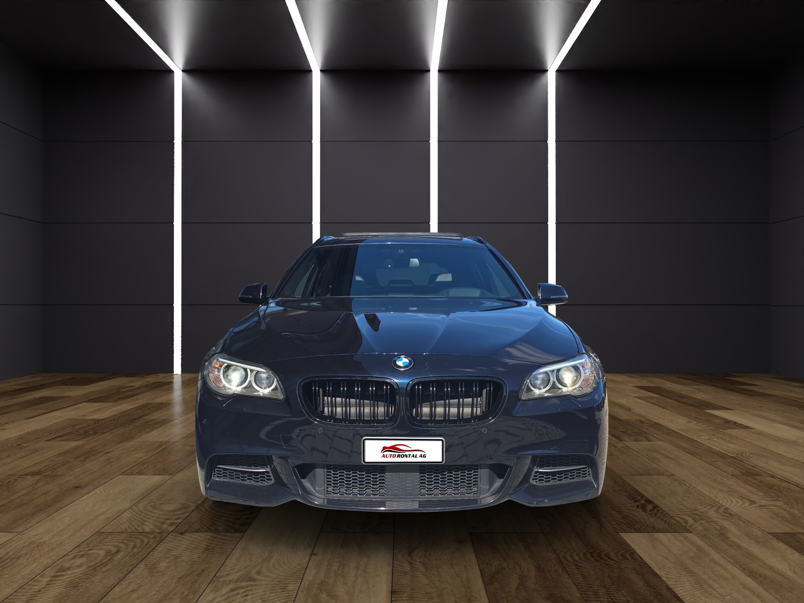 BMW M550d Touring xDrive Steptronic-showroom-element-2