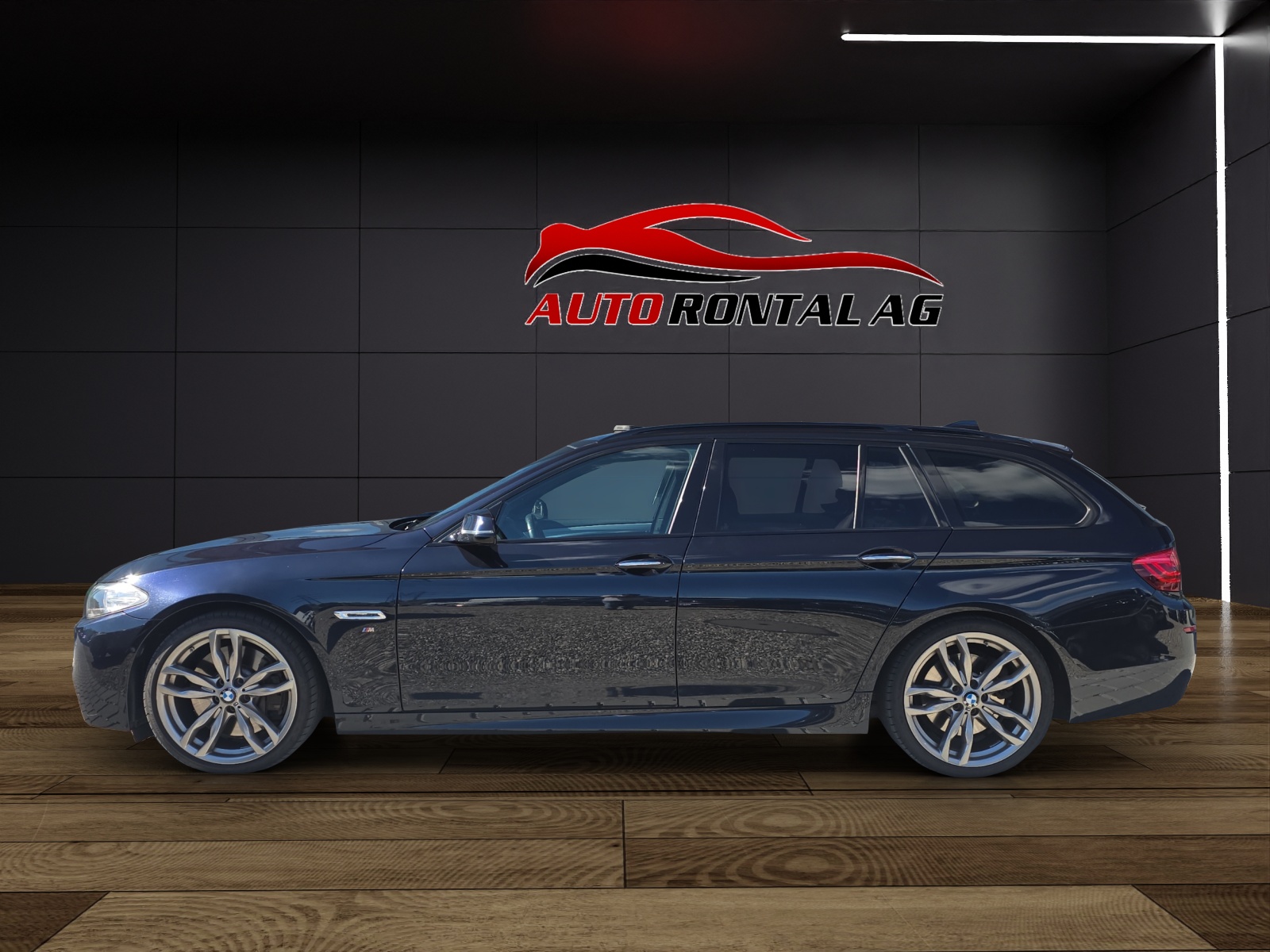 BMW M550d Touring xDrive Steptronic-showroom-element-3