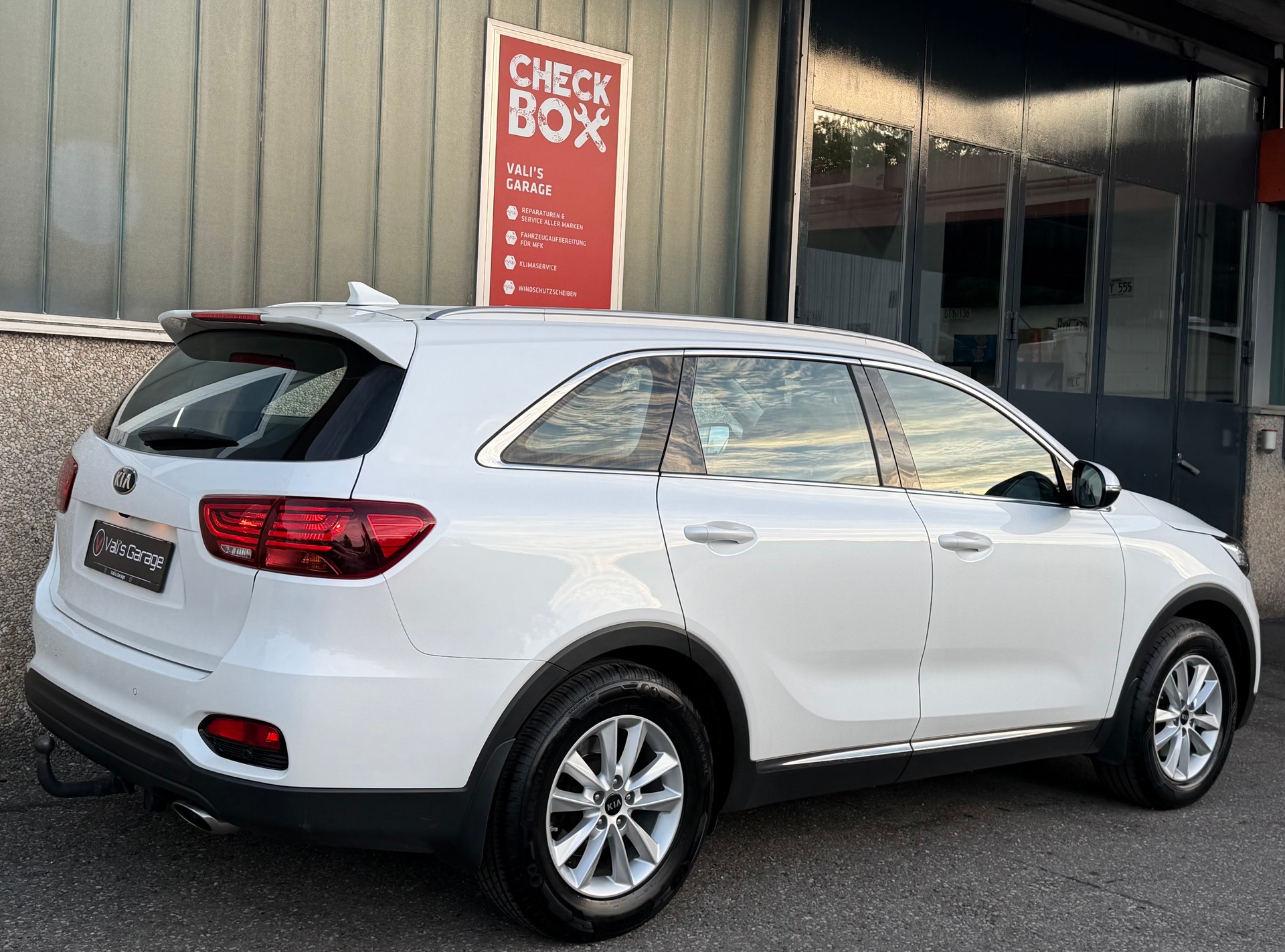 KIA Sorento 2.2 CRDI Trend Active 5P. Automatic 3000kg Anhängelast-image-5