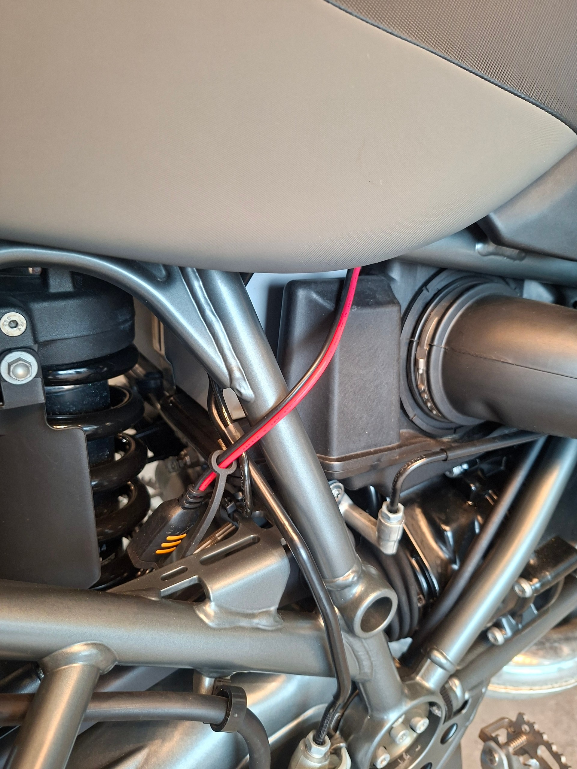BMW R 1200 GS Adventure ABS-image-14