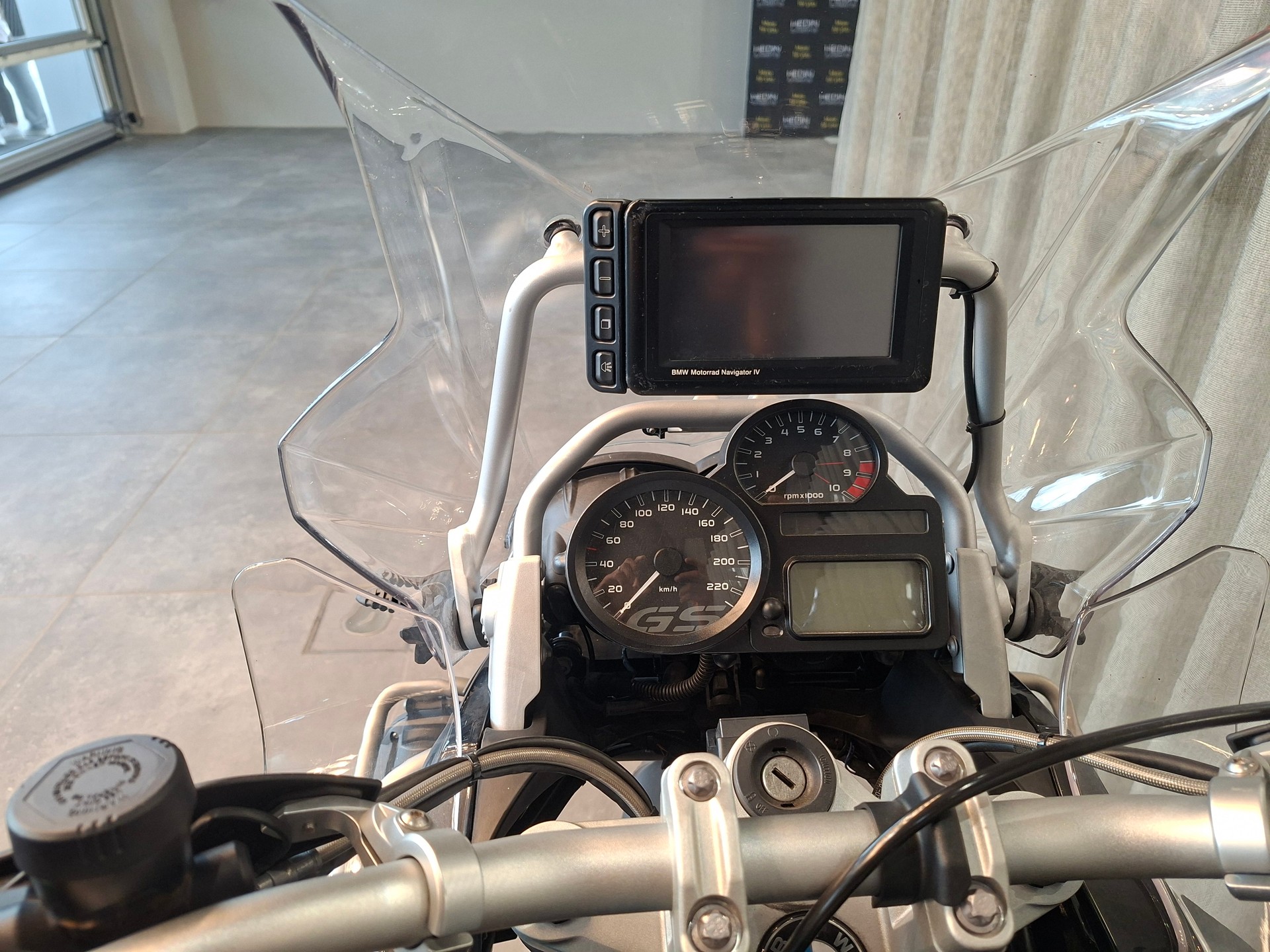 BMW R 1200 GS Adventure ABS-image-9