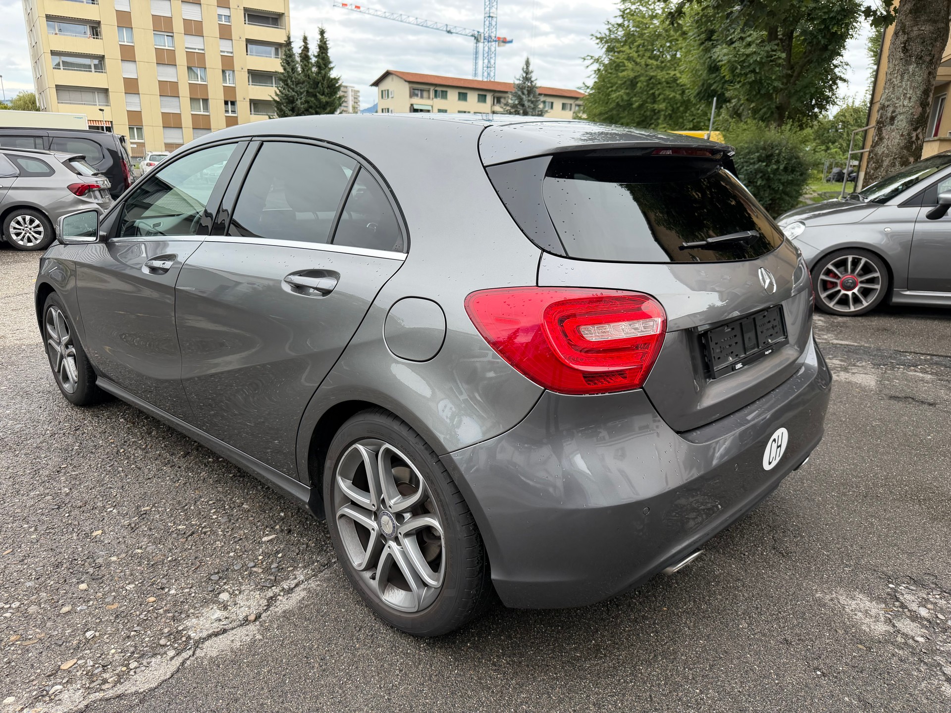 MERCEDES-BENZ A 180 Urban 7G-DCT-image-2