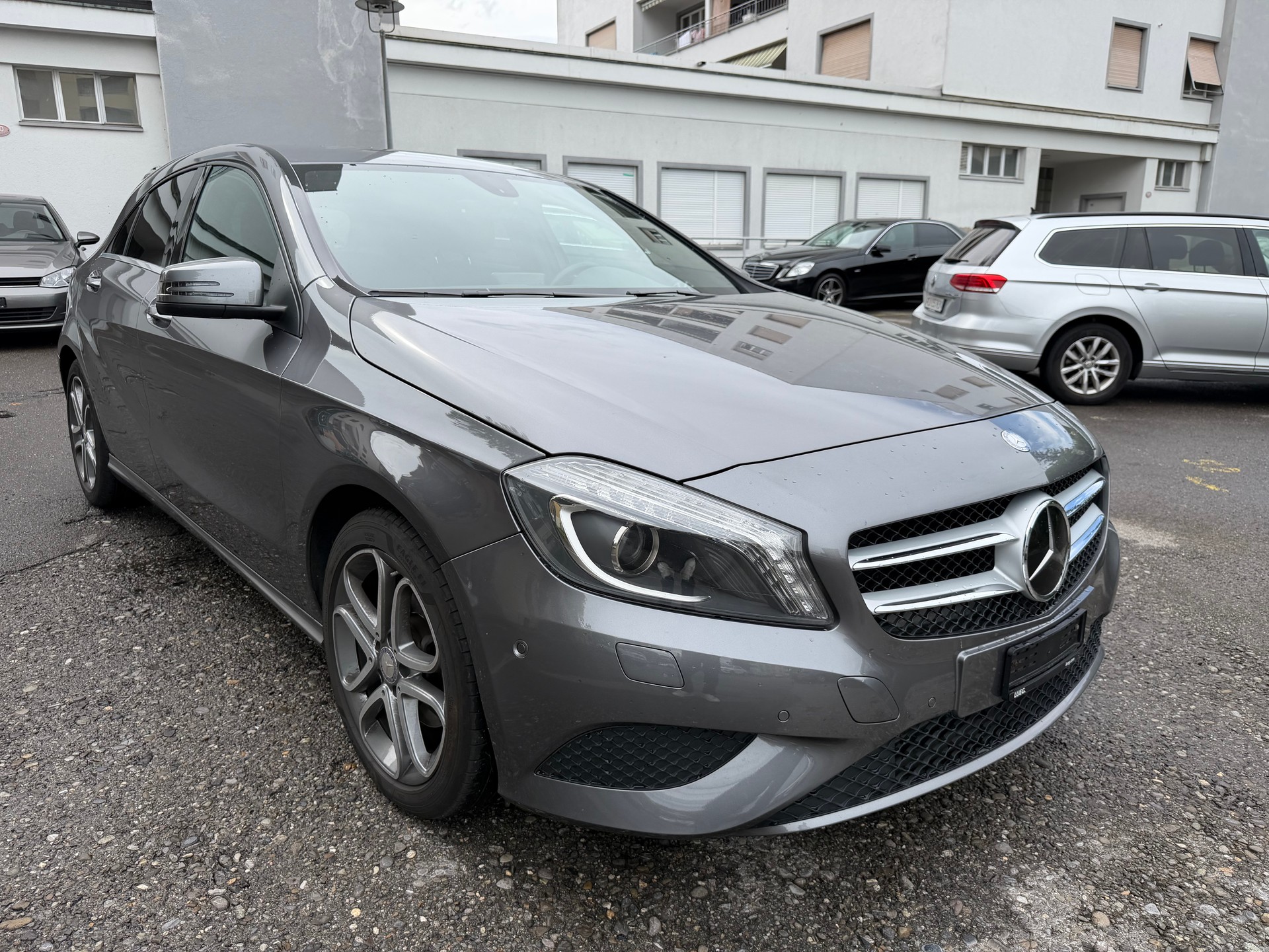 MERCEDES-BENZ A 180 Urban 7G-DCT