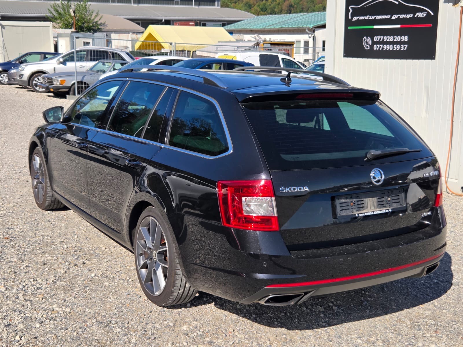 SKODA Octavia Combi 2.0 TSI RS DSG-image-5
