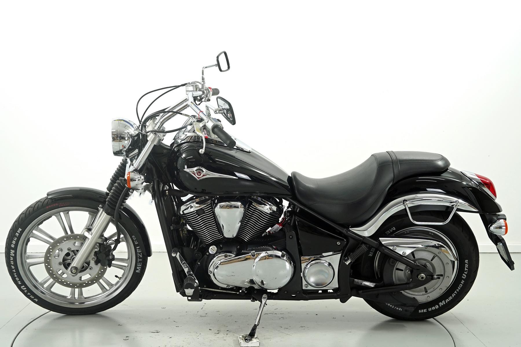 KAWASAKI VN 900 Custom-image-4