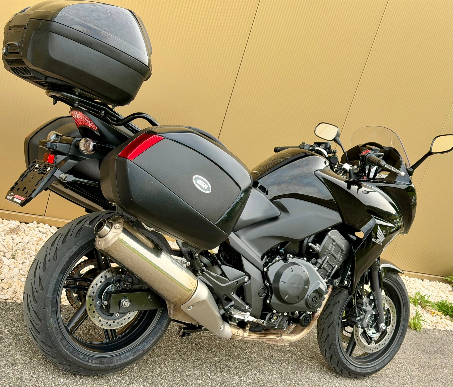HONDA CBF 1000 F ABS-image-4