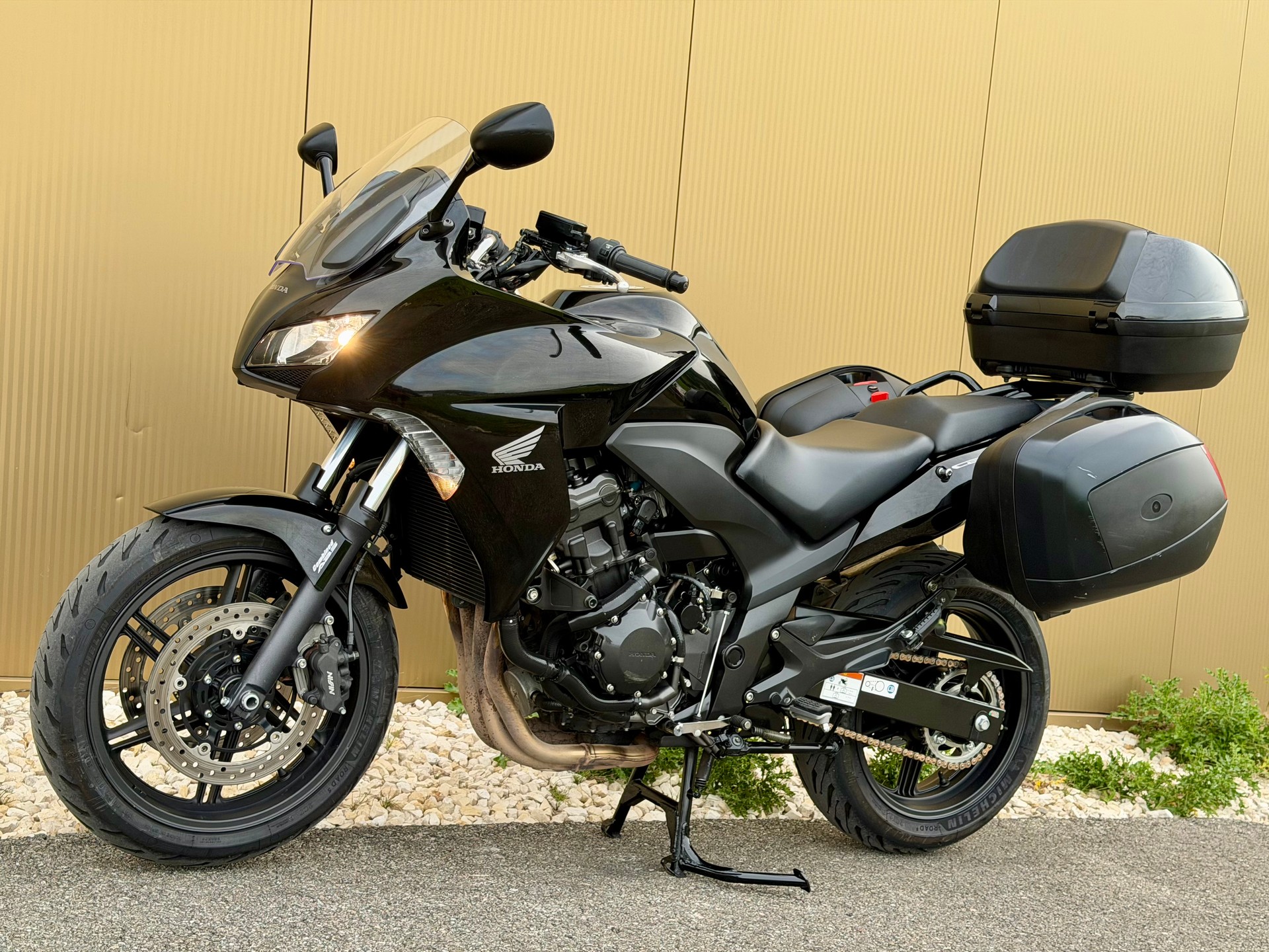 HONDA CBF 1000 F ABS-image-9