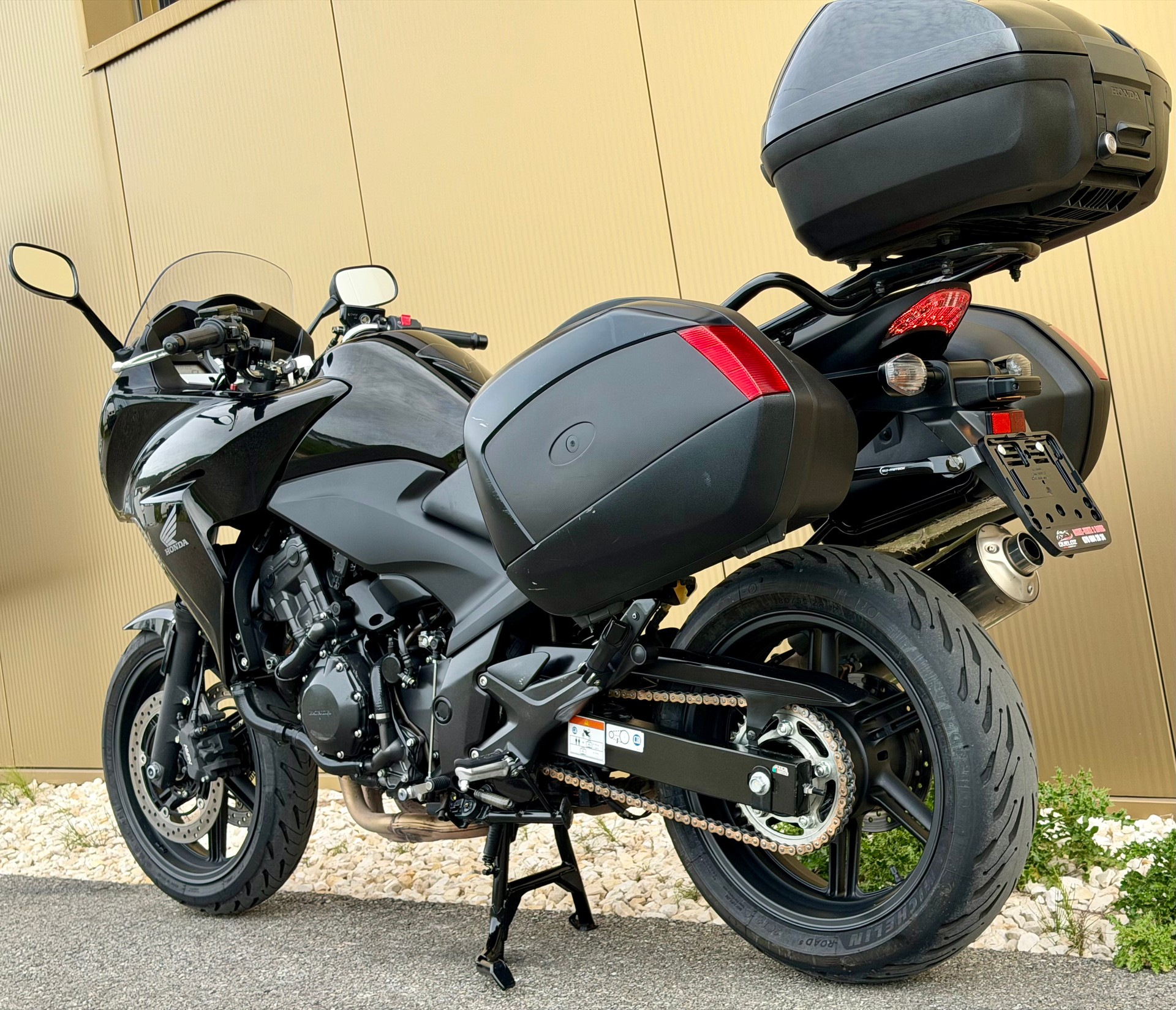 HONDA CBF 1000 F ABS-image-11