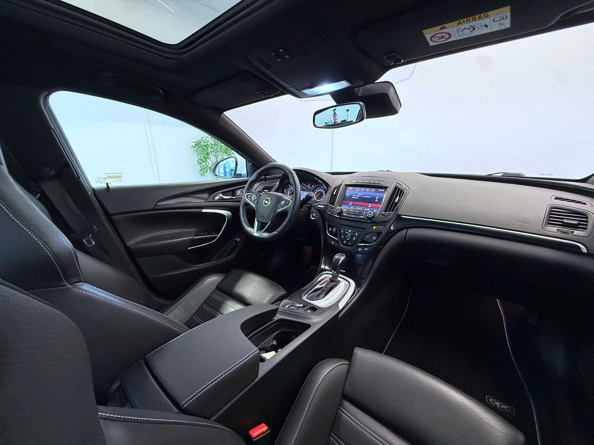 OPEL Insignia Sports Tourer 2.8 Turbo OPC 4WD Automatic-image-21