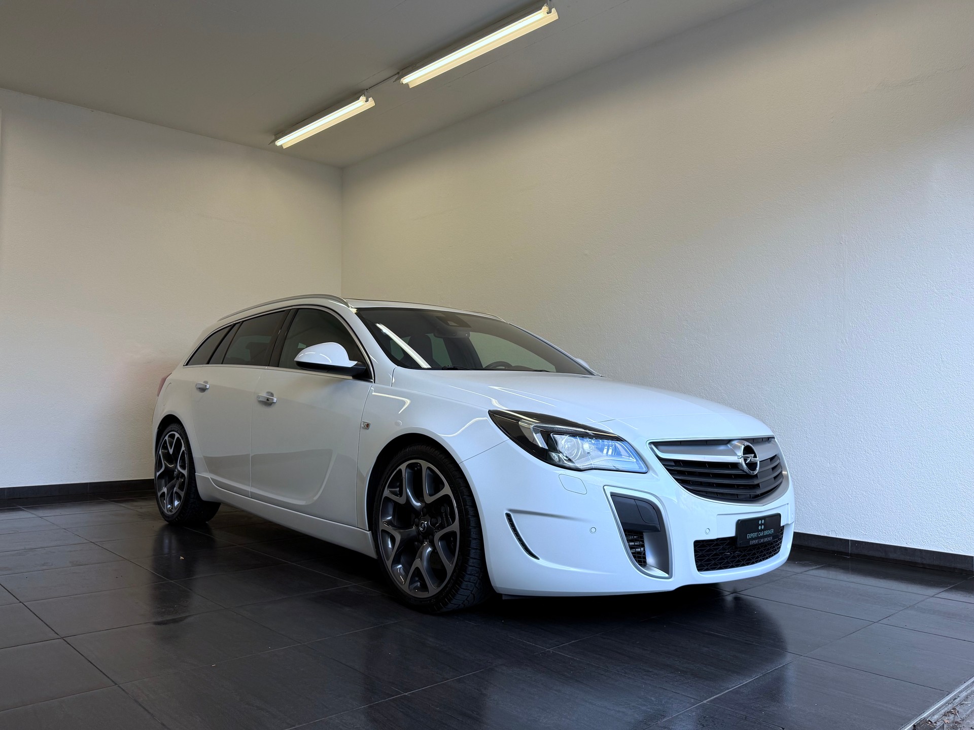 OPEL Insignia Sports Tourer 2.8 Turbo OPC 4WD Automatic-showroom-element-2