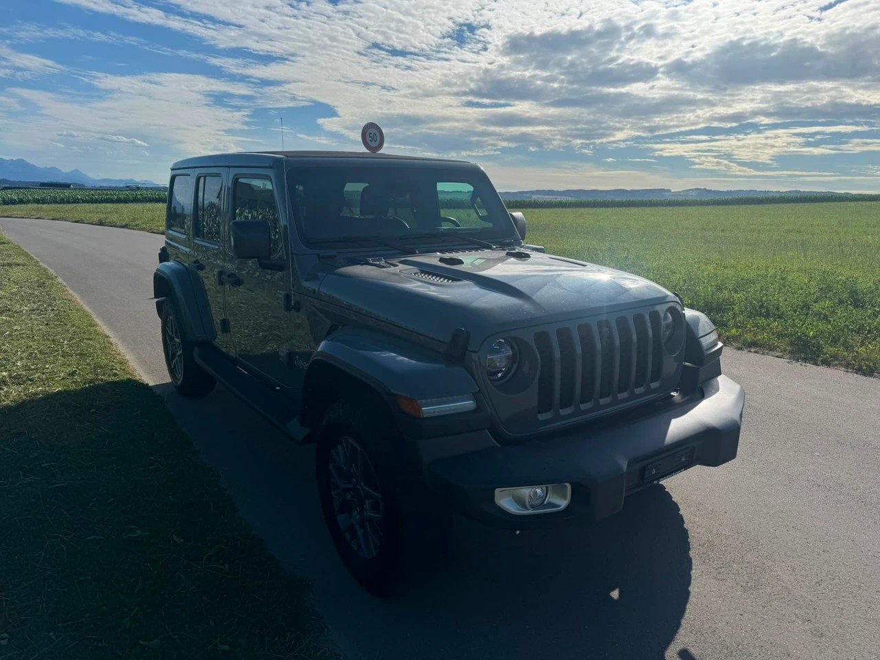 JEEP Wrangler 2.0 PHEV Unlimited Rubicon DT Automatic Sky One Touch-showroom-element-1