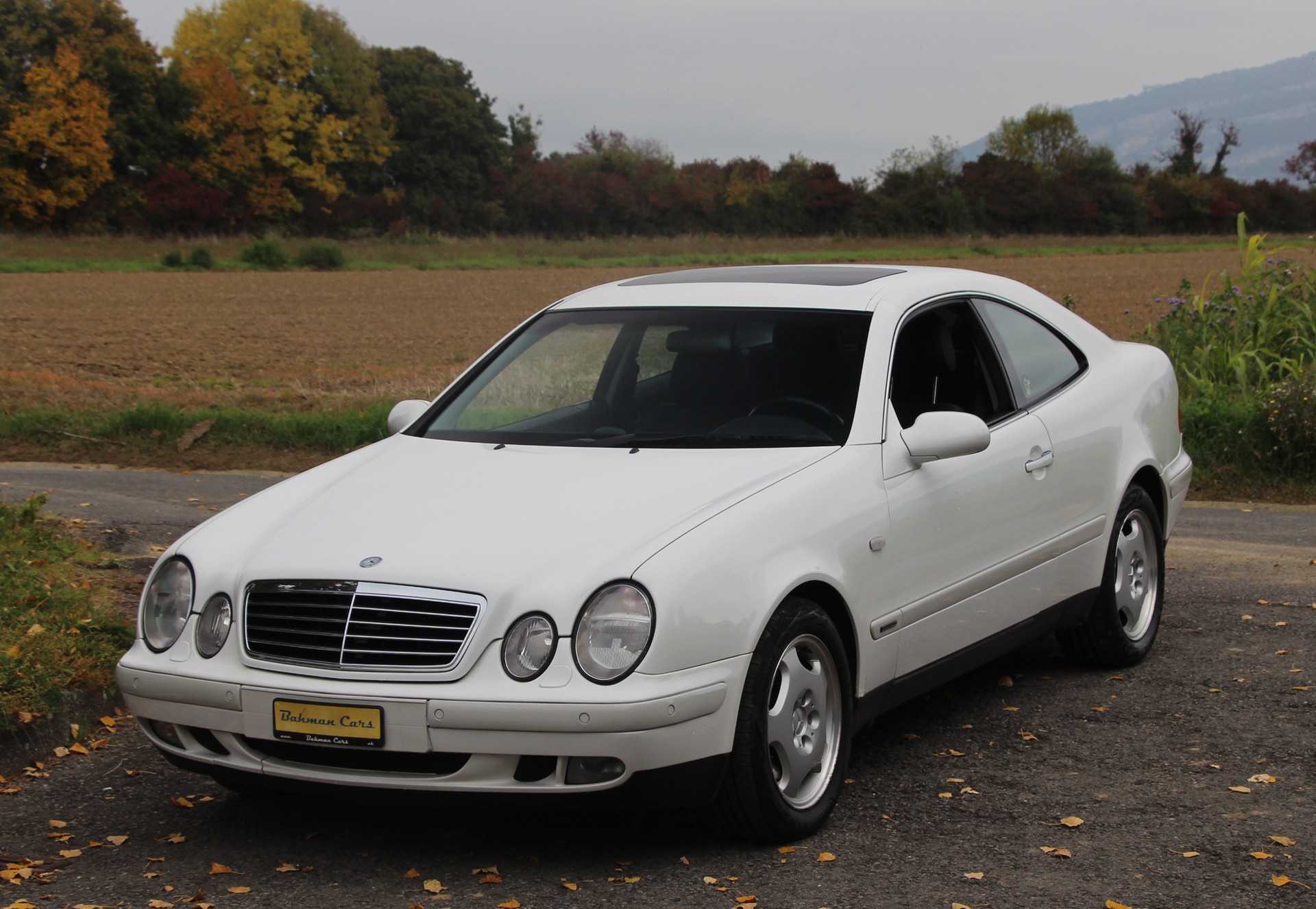 MERCEDES-BENZ CLK 320 Elégance Automatic-image-4