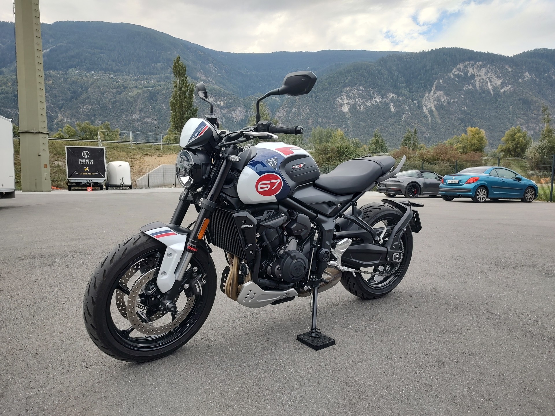 TRIUMPH Trident 660-image-5