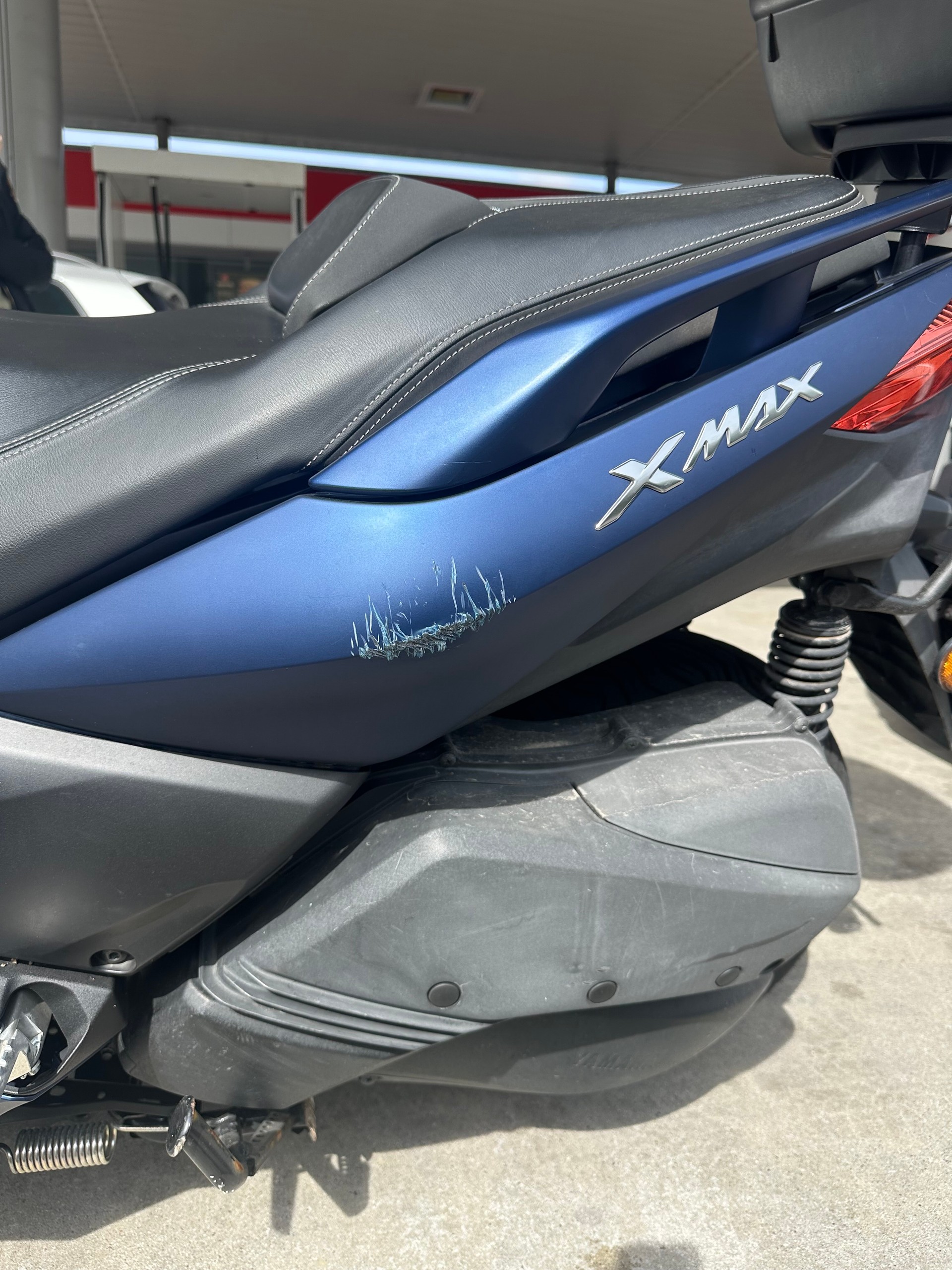 YAMAHA X-Max CZD 300 ABS-image-4