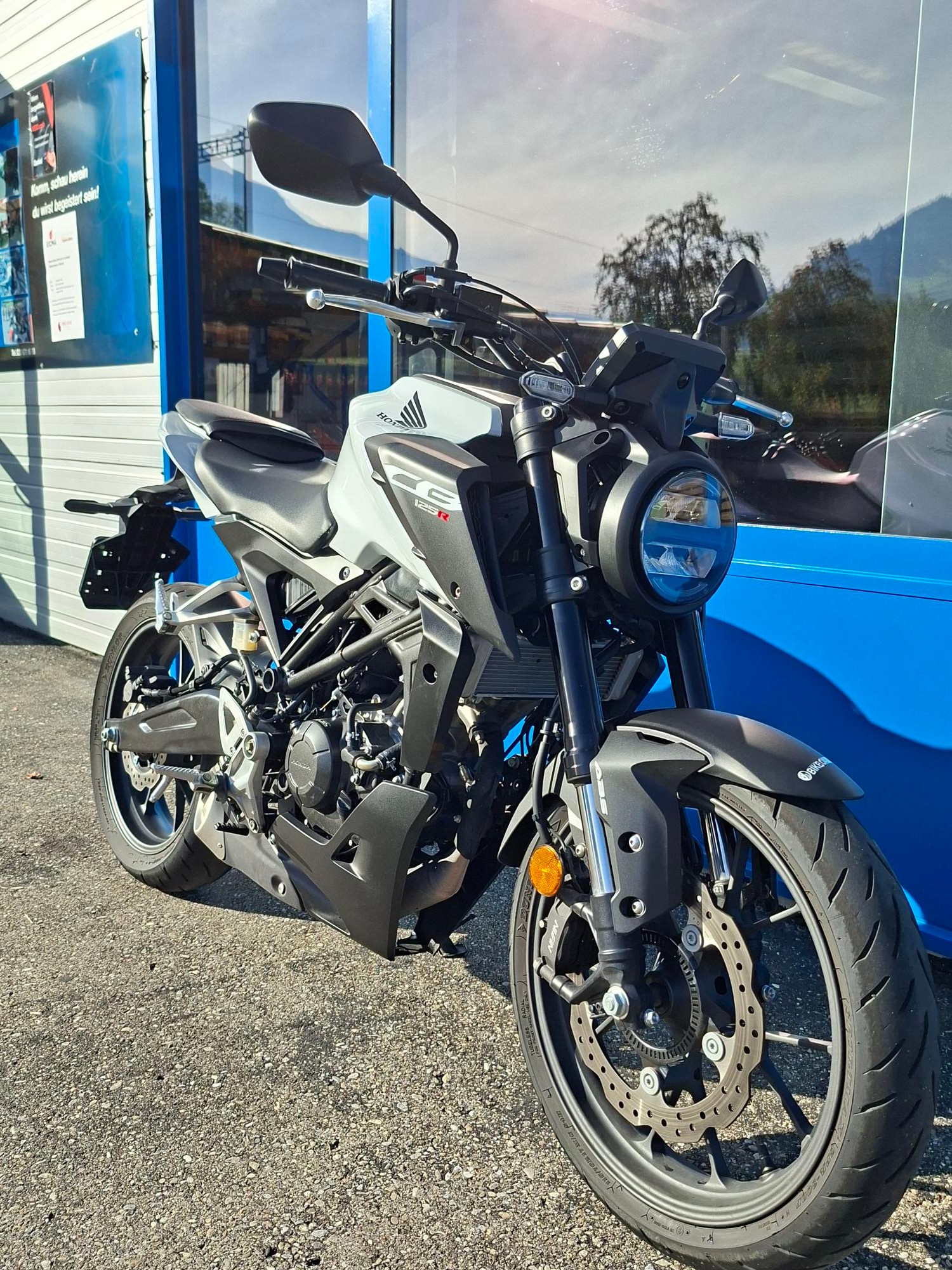 HONDA CB 125 R-image-1