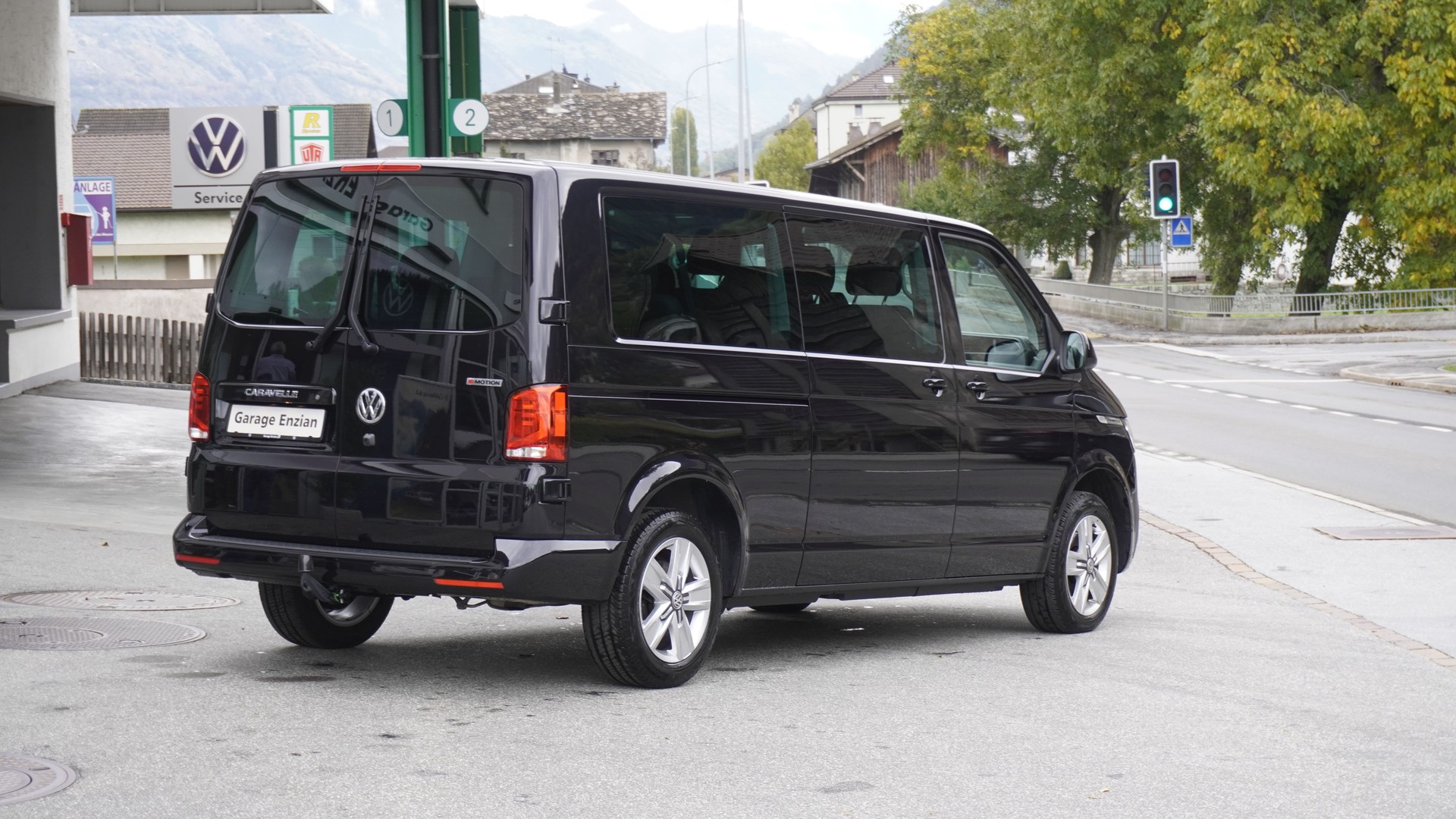 VW T6.1 Caravelle 2.0 TDI 4Motion DSG-image-11