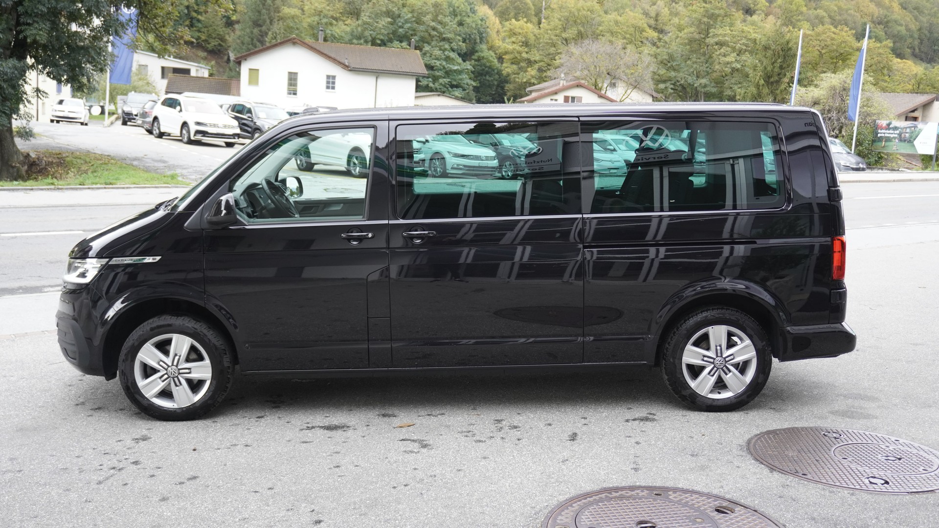 VW T6.1 Caravelle 2.0 TDI 4Motion DSG-image-15