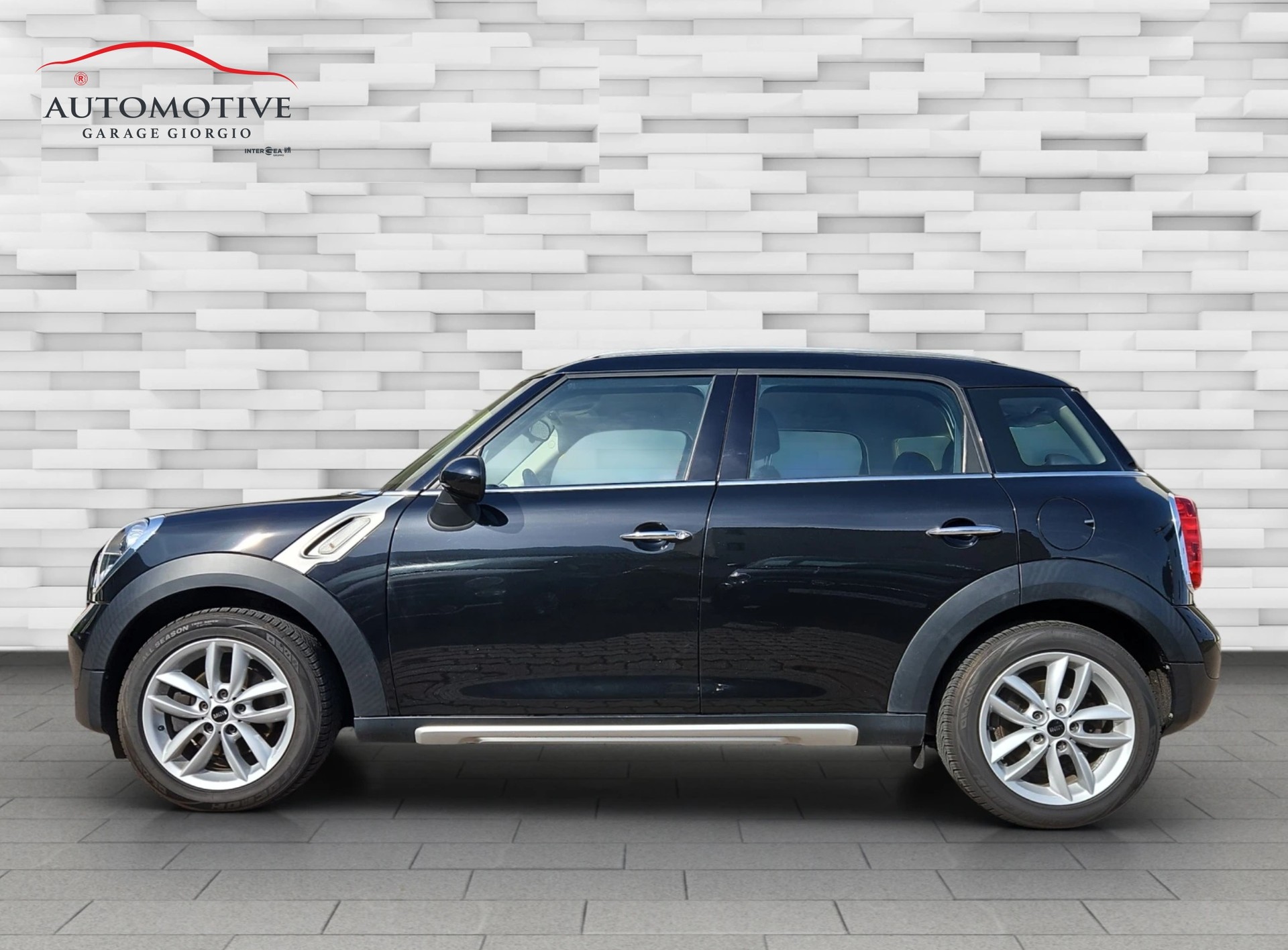 MINI Mini Countryman Cooper ALL4 Steptronic-image-2
