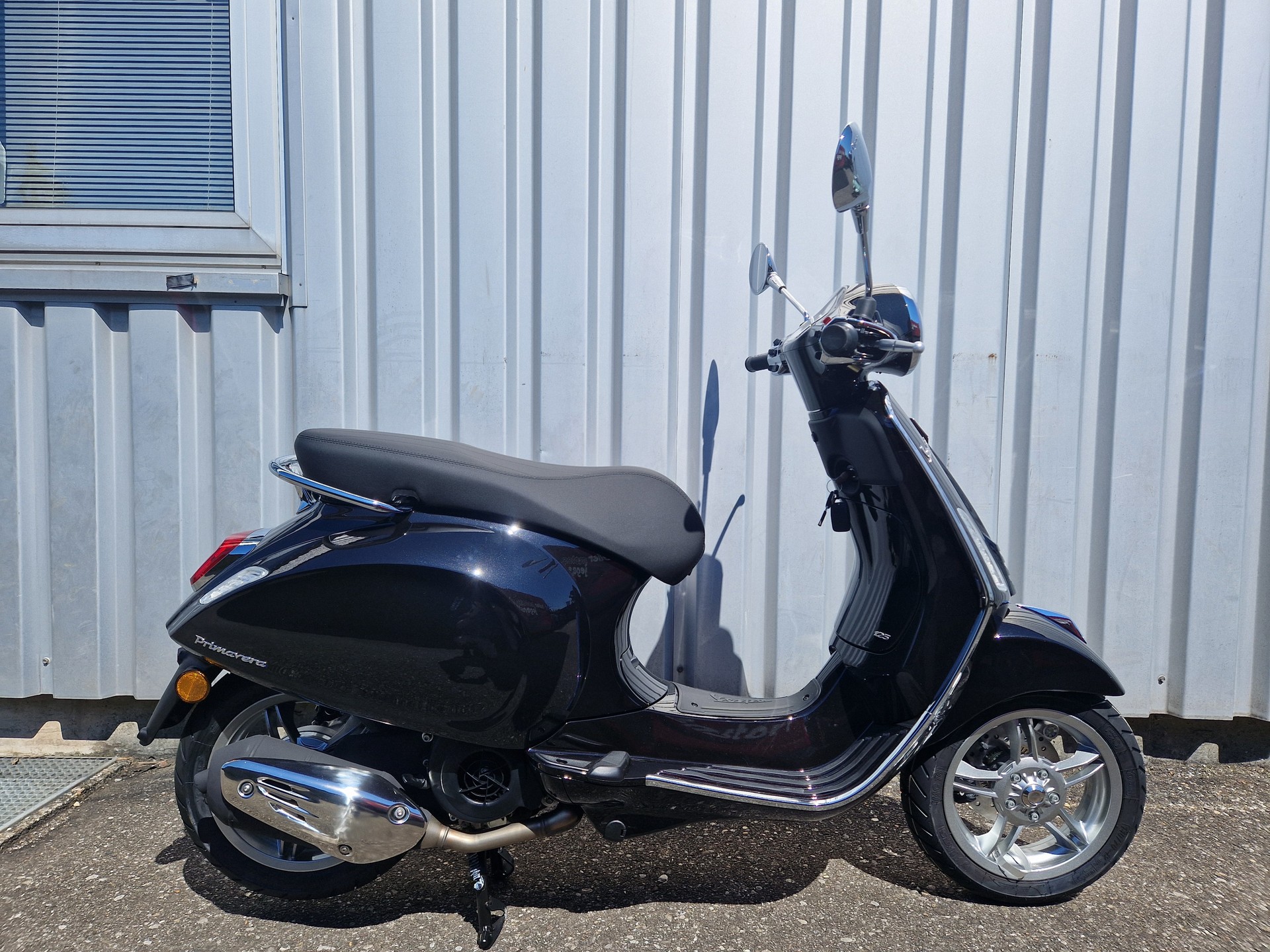 PIAGGIO Vespa 125 Primavera ABS 2024-image-1
